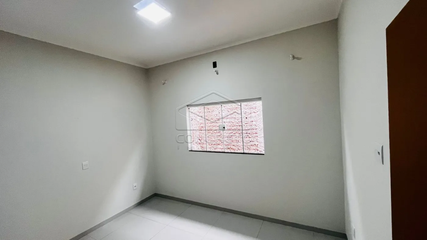 Comprar Casa / Resid&ecirc;ncia em Len&ccedil;&oacute;is Paulista R$ 400.000,00 - Foto 14