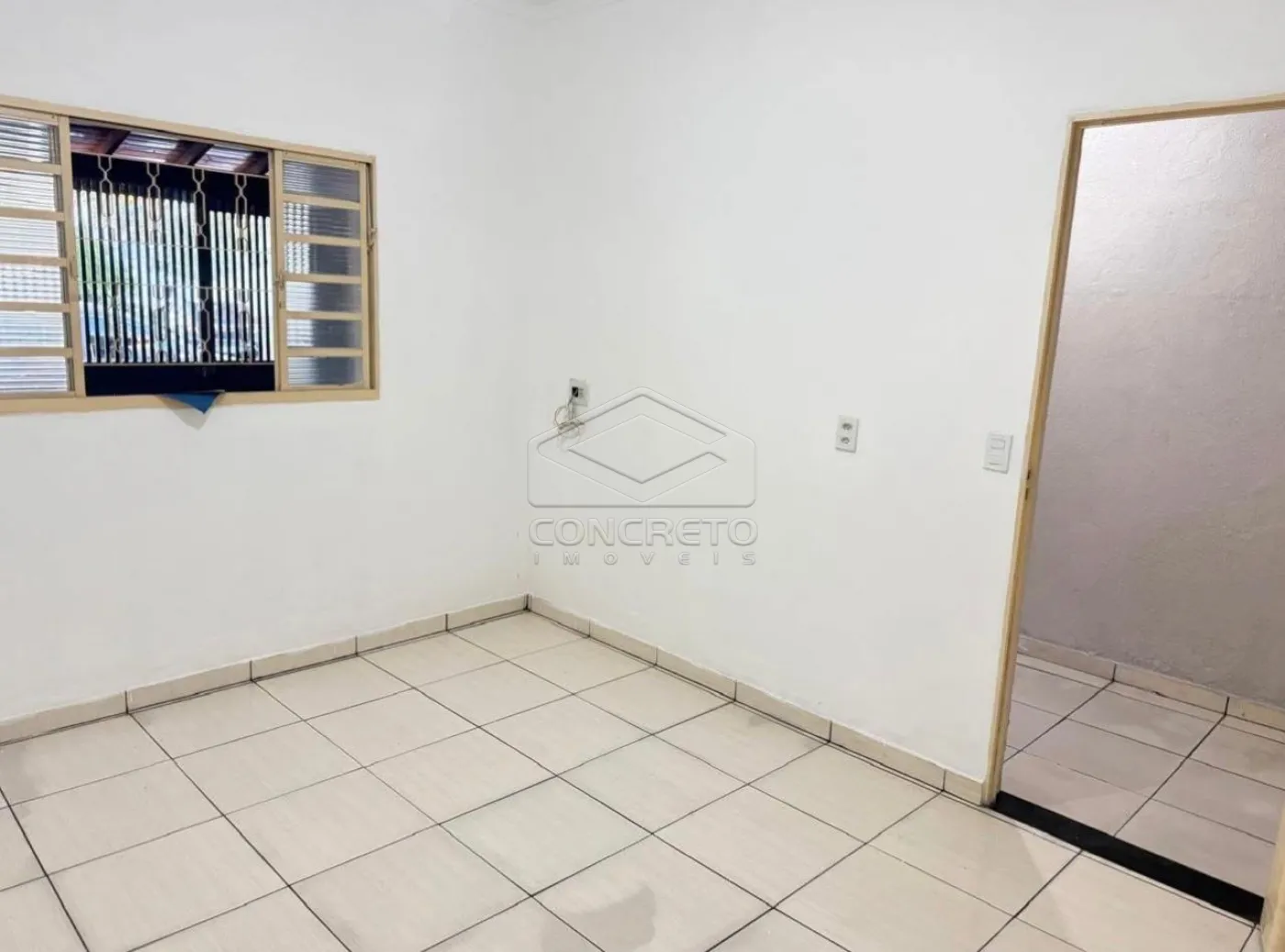 Comprar Casa / Resid&ecirc;ncia em Len&ccedil;&oacute;is Paulista R$ 255.000,00 - Foto 1