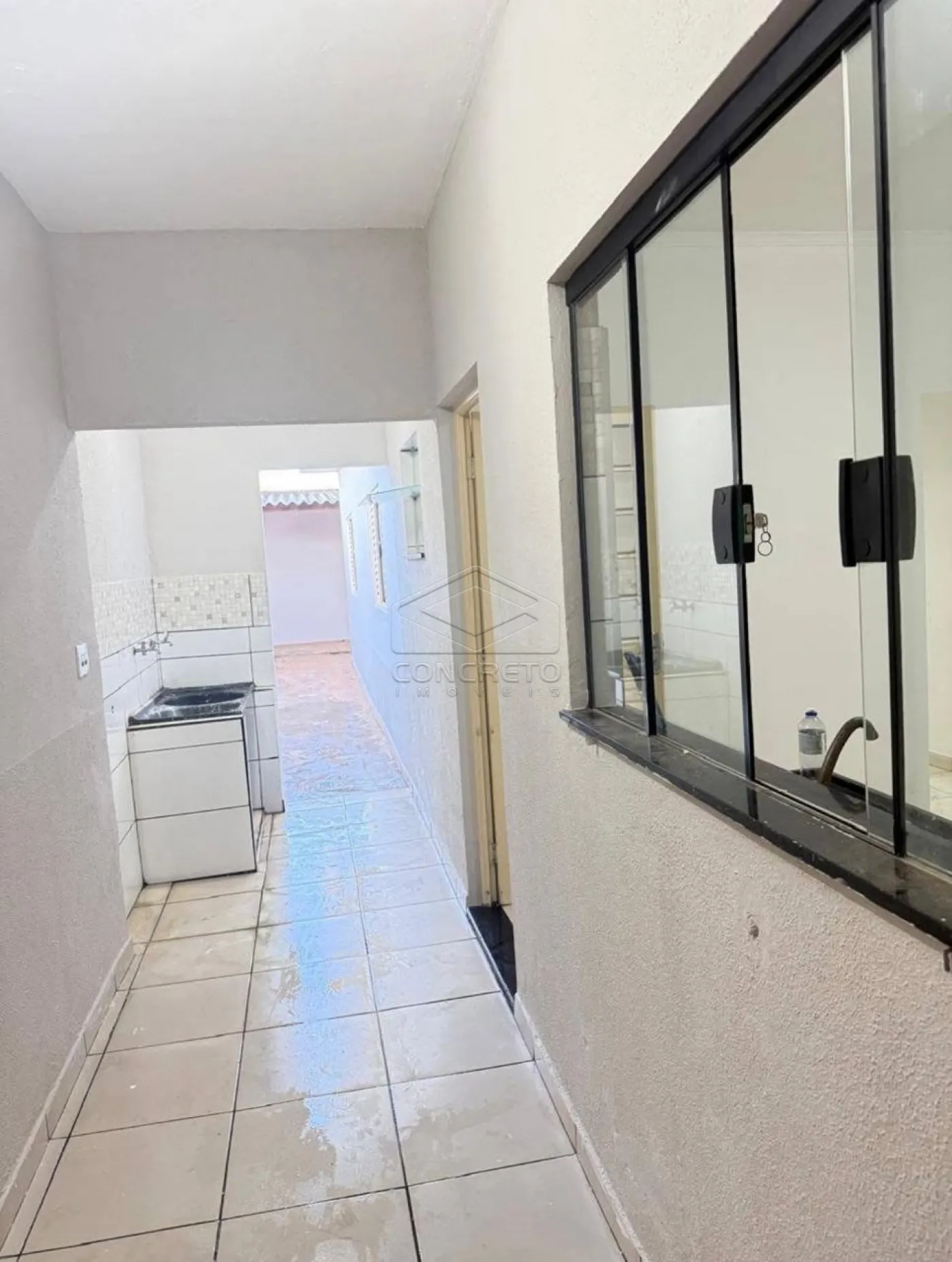 Comprar Casa / Resid&ecirc;ncia em Len&ccedil;&oacute;is Paulista R$ 255.000,00 - Foto 2