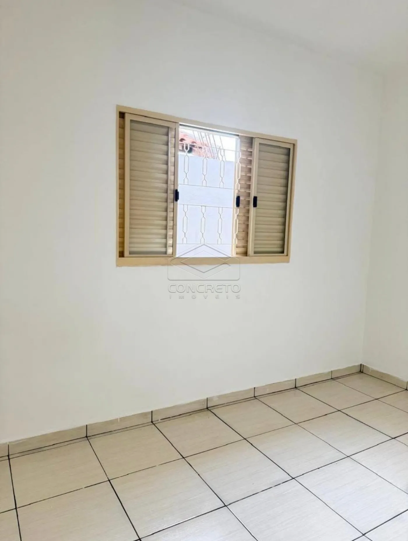 Comprar Casa / Resid&ecirc;ncia em Len&ccedil;&oacute;is Paulista R$ 255.000,00 - Foto 6