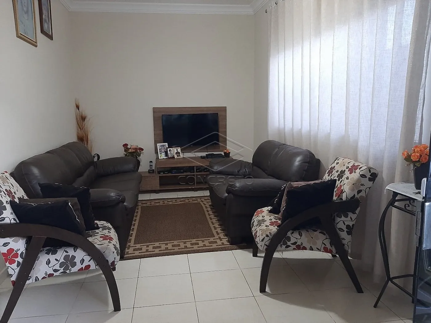 Comprar Casa / Resid&ecirc;ncia em Len&ccedil;&oacute;is Paulista R$ 550.000,00 - Foto 1