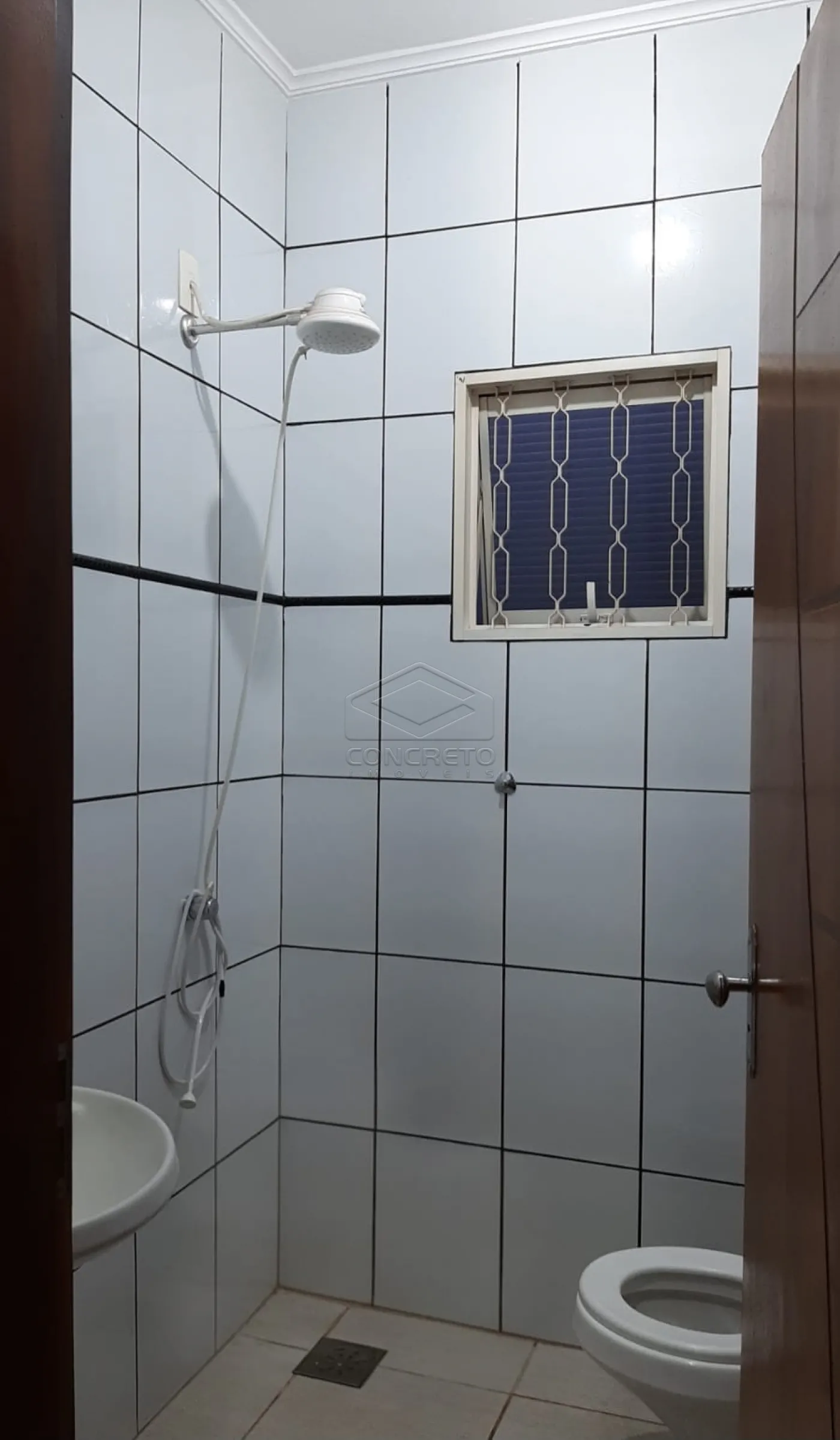 Comprar Casa / Resid&ecirc;ncia em Len&ccedil;&oacute;is Paulista R$ 550.000,00 - Foto 14