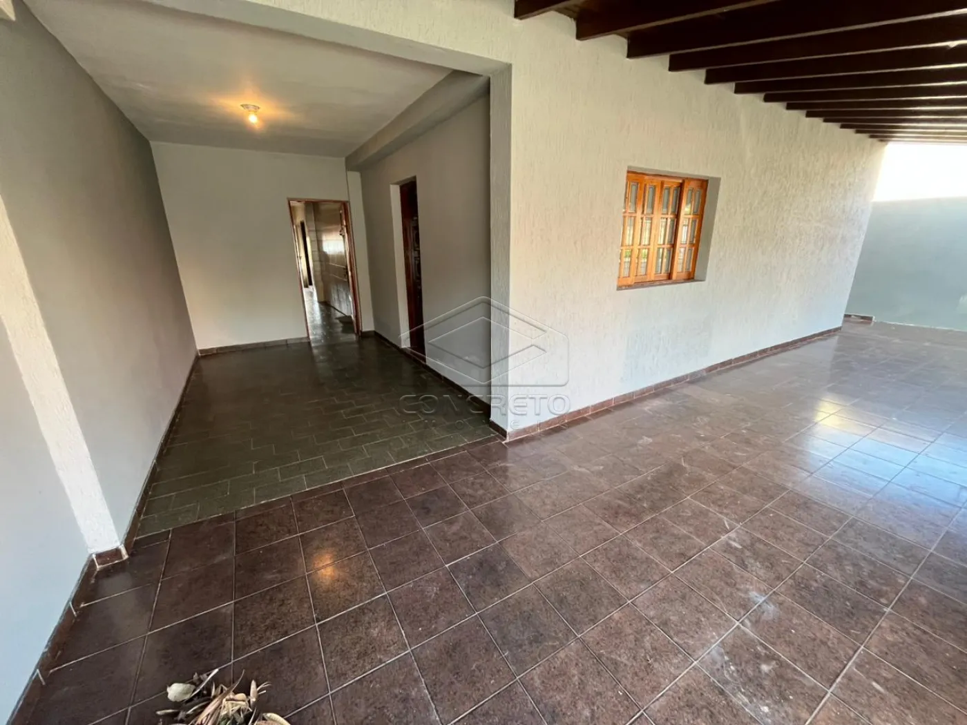 Comprar Casa / Padr&atilde;o em Len&ccedil;&oacute;is Paulista R$ 395.000,00 - Foto 1
