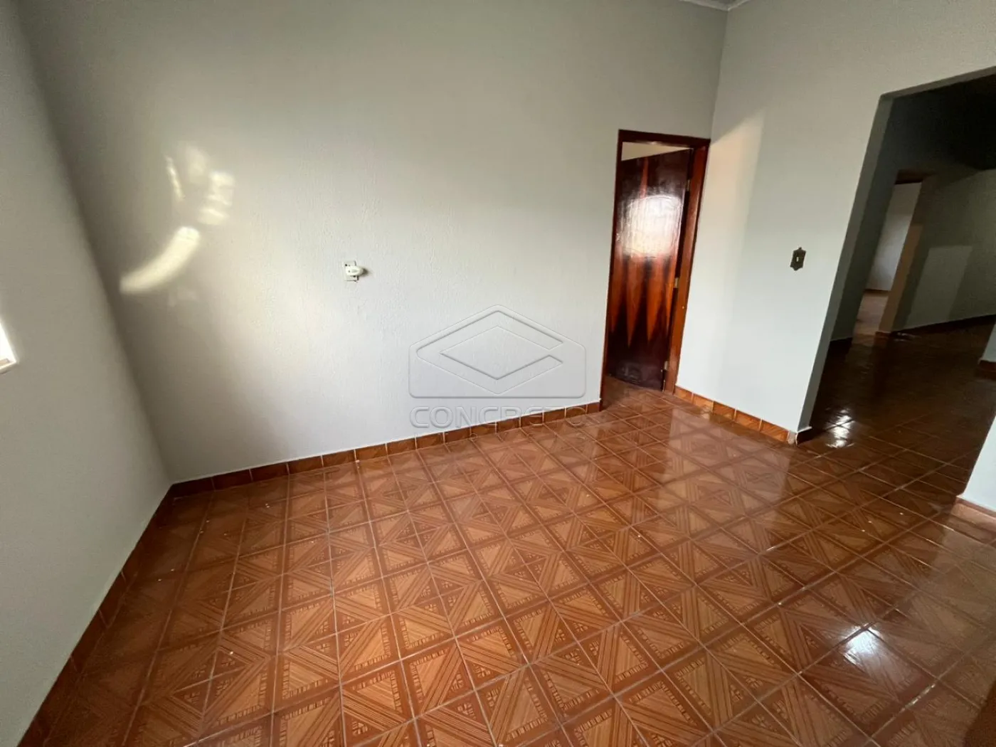 Comprar Casa / Padr&atilde;o em Len&ccedil;&oacute;is Paulista R$ 395.000,00 - Foto 7