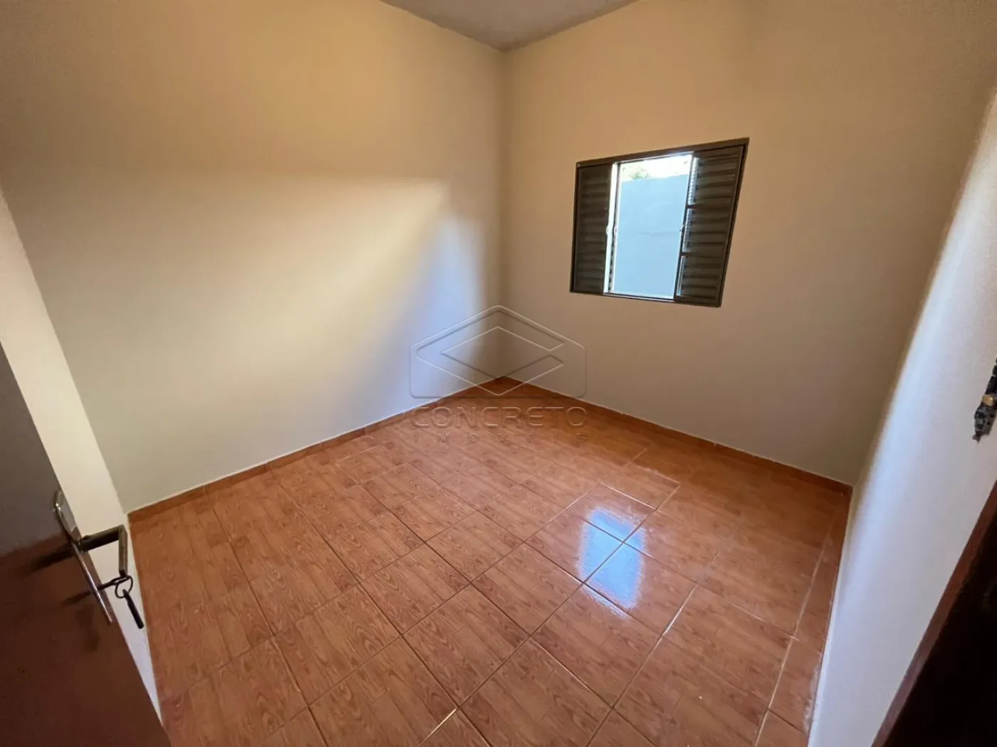 Comprar Casa / Padr&atilde;o em Len&ccedil;&oacute;is Paulista R$ 395.000,00 - Foto 8