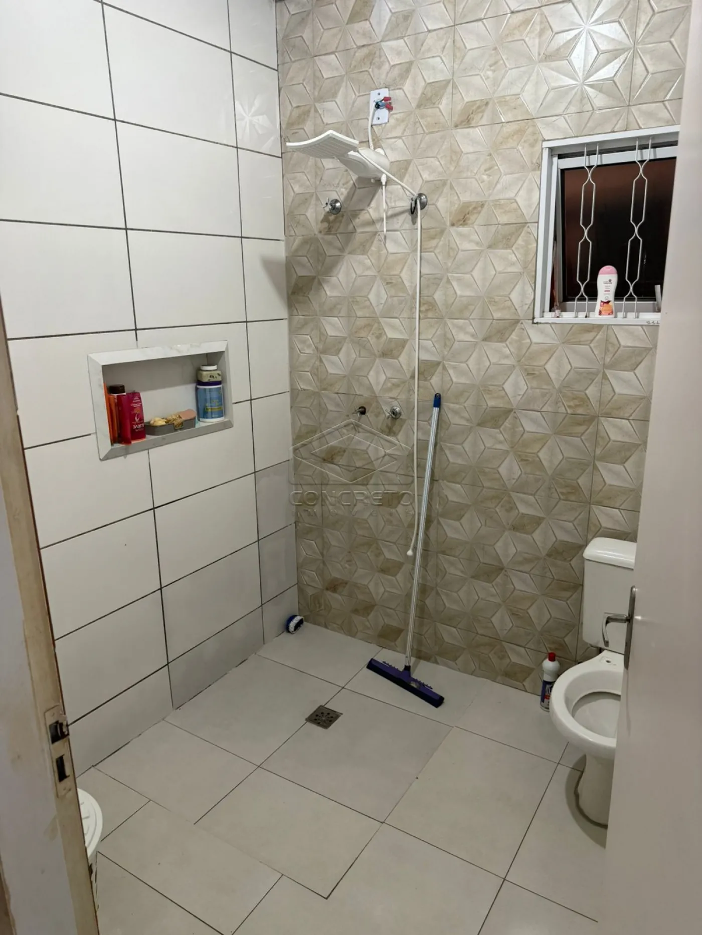 Comprar Casa / Resid&ecirc;ncia em Len&ccedil;&oacute;is Paulista R$ 255.000,00 - Foto 3