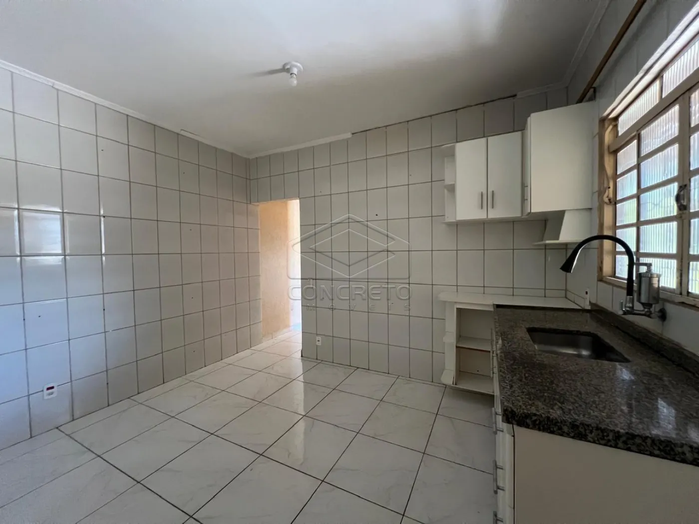 Alugar Casa / Padr&atilde;o em Len&ccedil;&oacute;is Paulista R$ 3.000,00 - Foto 10