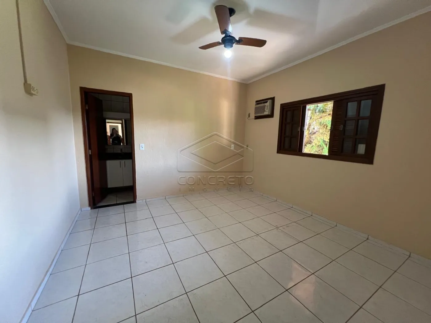 Alugar Casa / Padr&atilde;o em Len&ccedil;&oacute;is Paulista R$ 3.000,00 - Foto 18