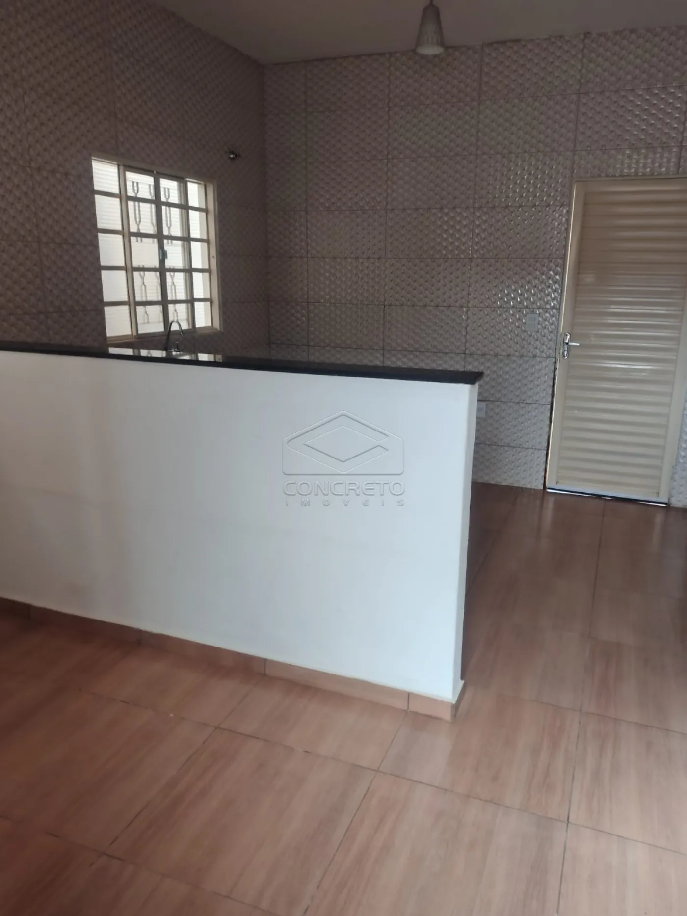 Alugar Casa / Resid&ecirc;ncia em Len&ccedil;&oacute;is Paulista R$ 1.500,00 - Foto 2