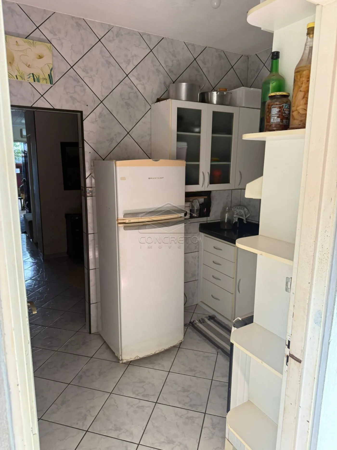 Comprar Casa / Padr&atilde;o em Len&ccedil;&oacute;is Paulista R$ 450.000,00 - Foto 3