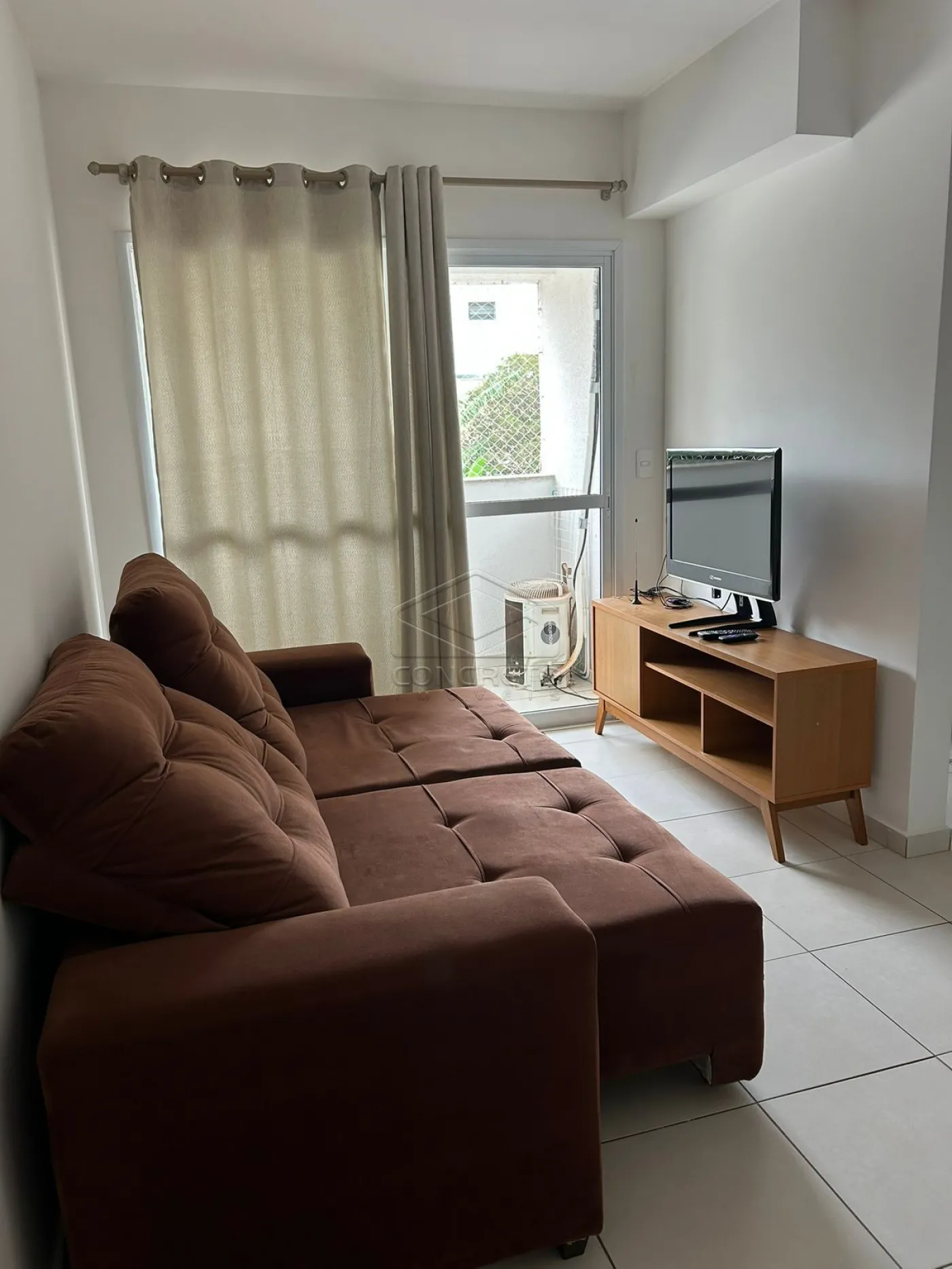 Alugar Apartamento / Mobiliado em Len&ccedil;&oacute;is Paulista R$ 3.500,00 - Foto 1