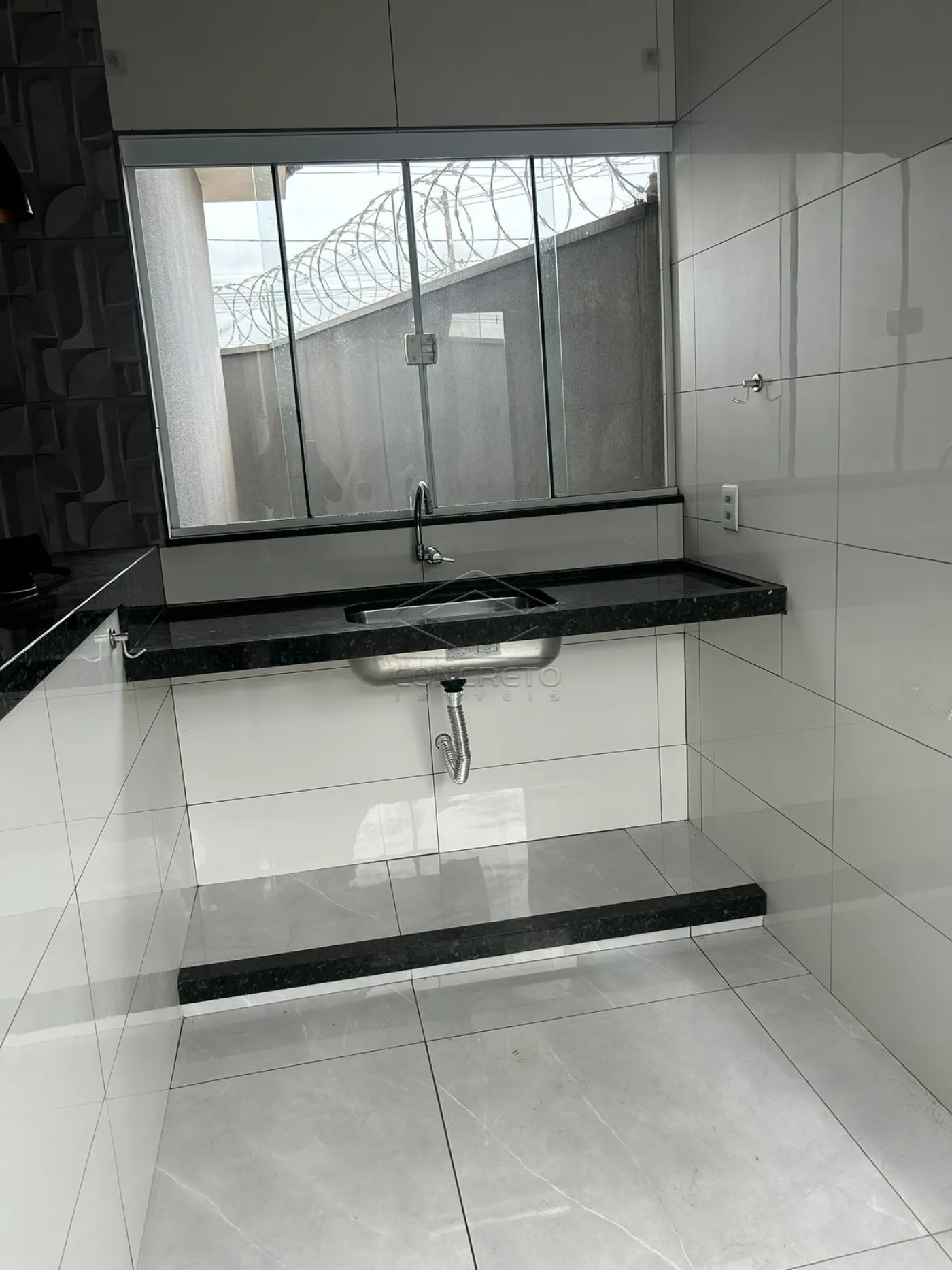 Alugar Casa / Padr&atilde;o em Len&ccedil;&oacute;is Paulista R$ 2.500,00 - Foto 7