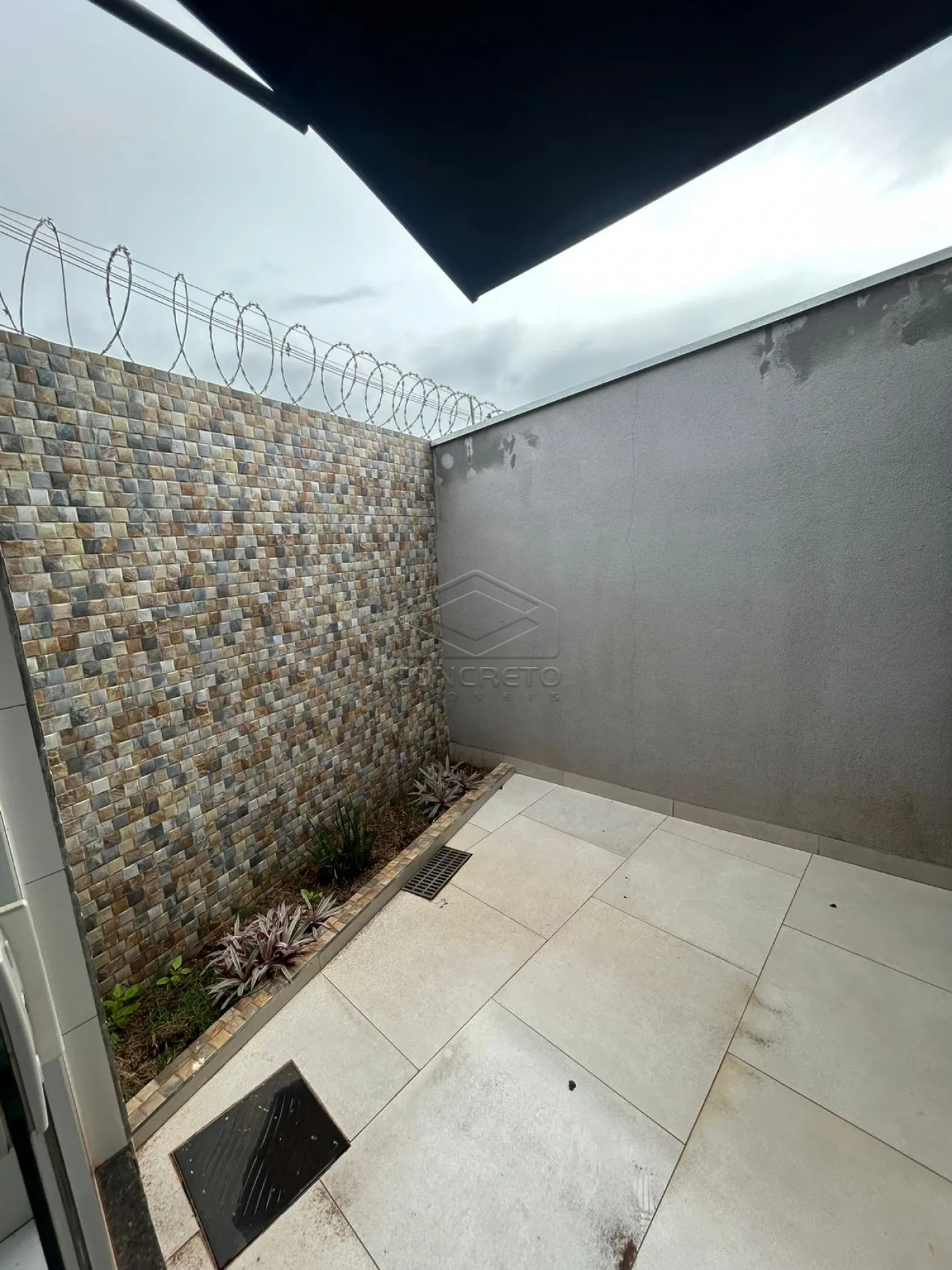 Alugar Casa / Padr&atilde;o em Len&ccedil;&oacute;is Paulista R$ 2.500,00 - Foto 9