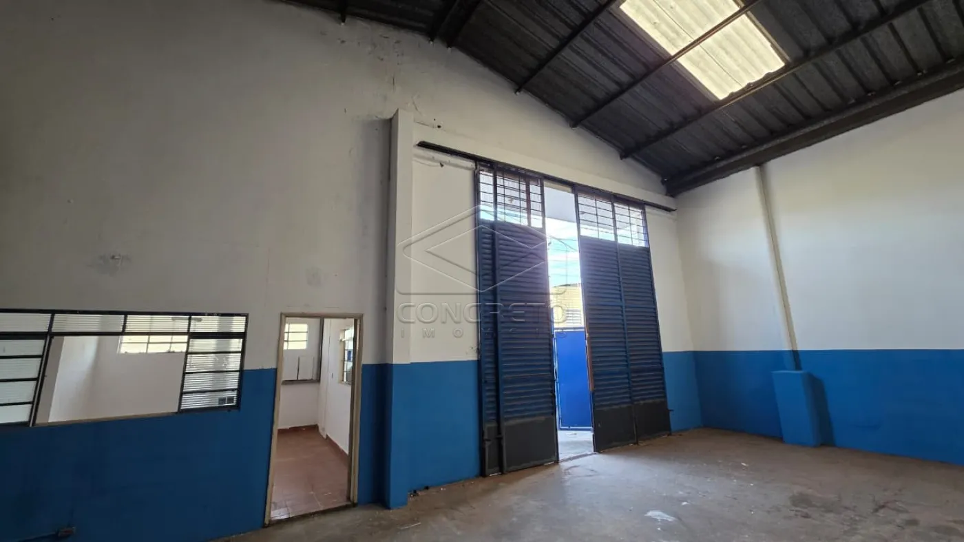 Alugar Comercial / Galp&atilde;o em Bauru R$ 5.000,00 - Foto 4