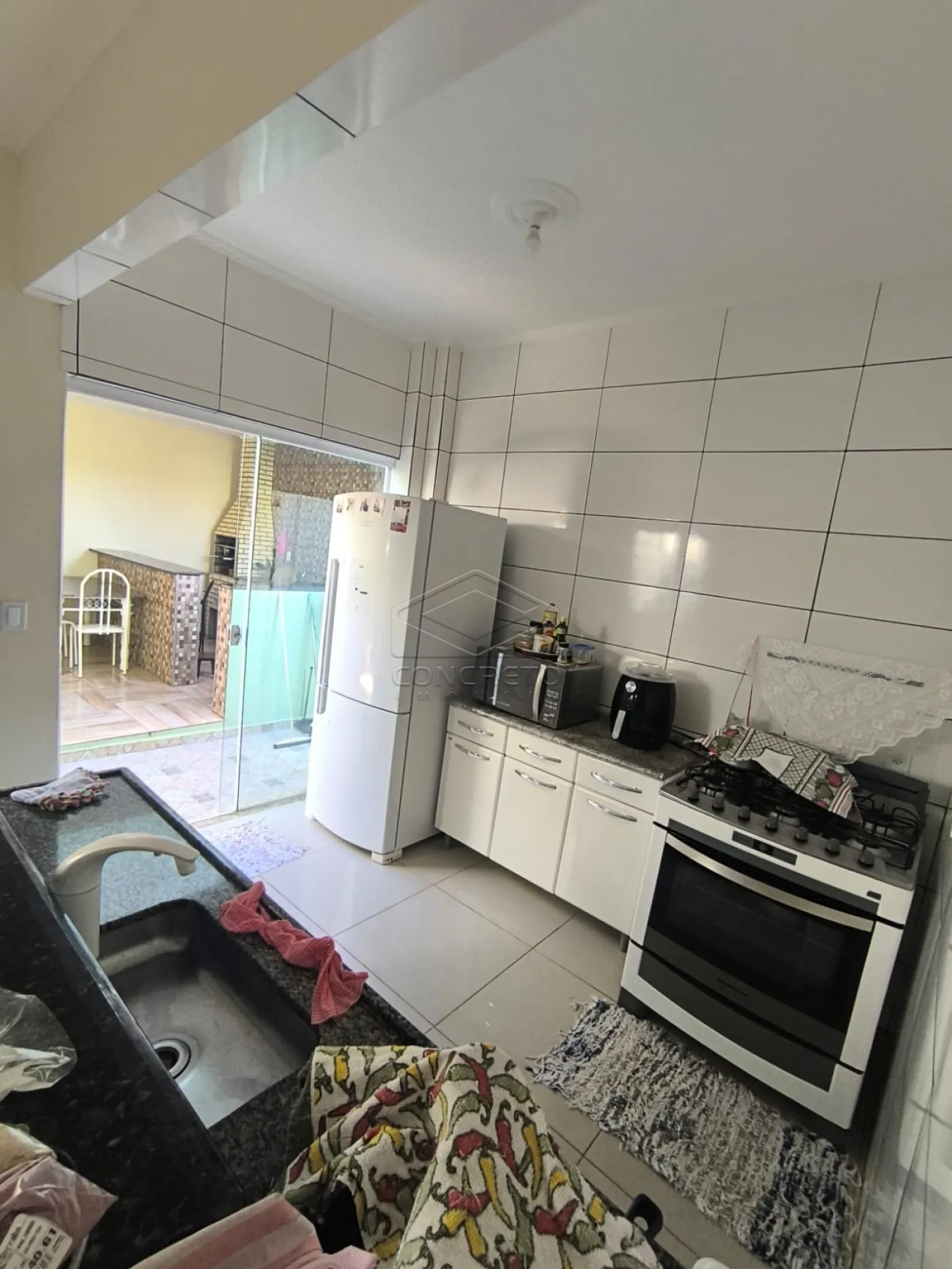 Comprar Casa / Resid&ecirc;ncia em Len&ccedil;&oacute;is Paulista R$ 450.000,00 - Foto 6