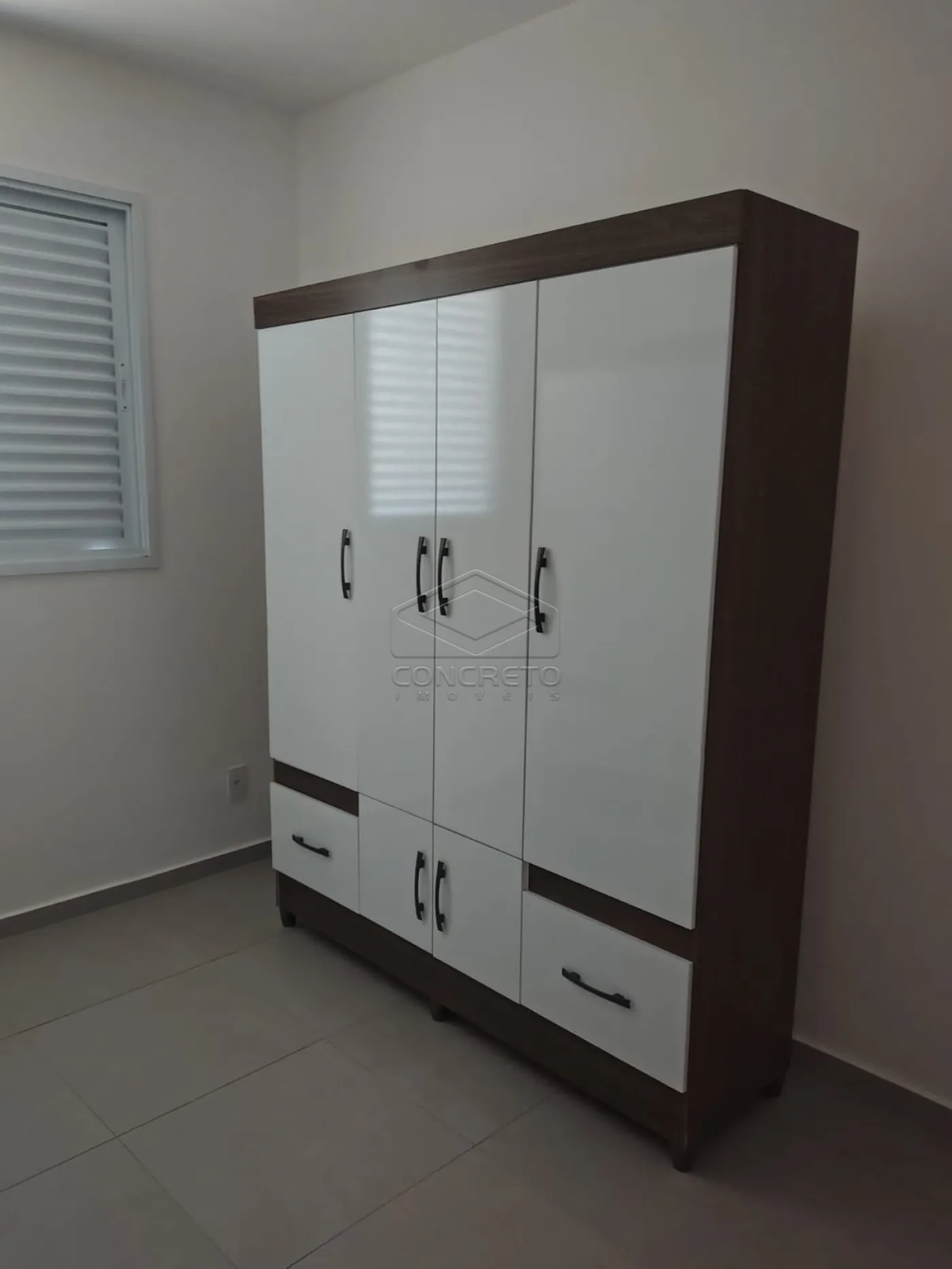 Alugar Apartamento / Padr&atilde;o em Len&ccedil;&oacute;is Paulista R$ 2.800,00 - Foto 8