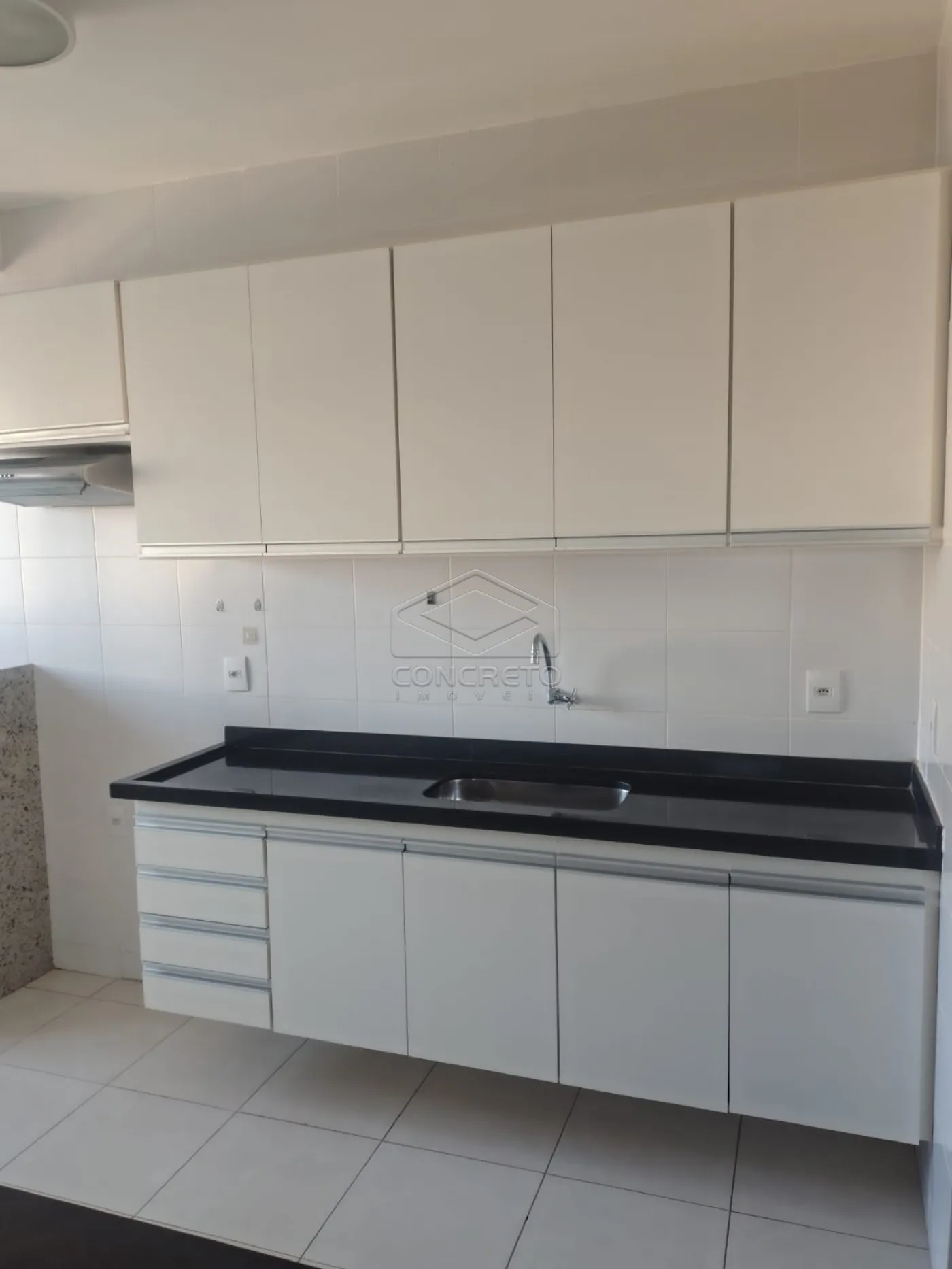Alugar Apartamento / Padr&atilde;o em Len&ccedil;&oacute;is Paulista R$ 2.500,00 - Foto 7