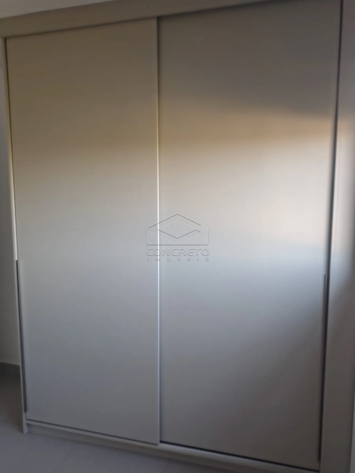 Alugar Apartamento / Mobiliado em Len&ccedil;&oacute;is Paulista R$ 3.800,00 - Foto 9