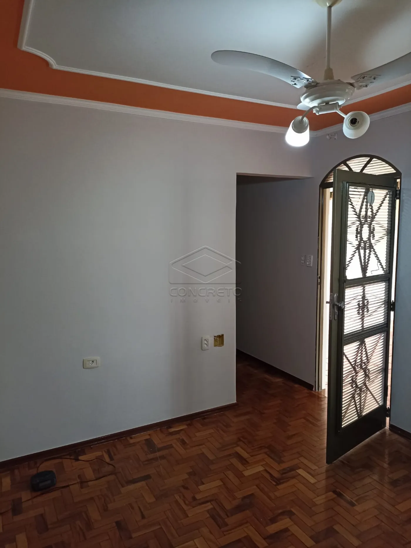 Alugar Casa / Resid&ecirc;ncia em Barra Bonita R$ 1.200,00 - Foto 2