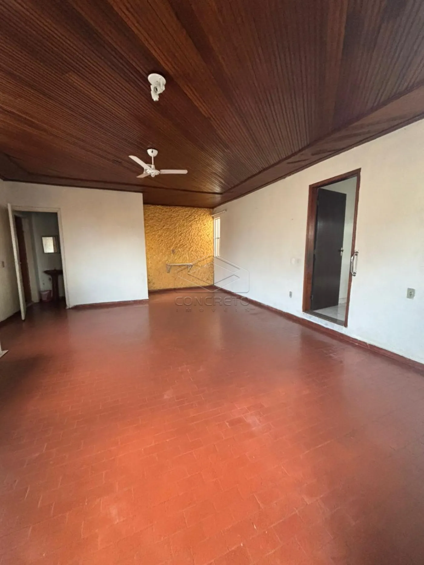 Alugar Casa / Resid&ecirc;ncia em Len&ccedil;&oacute;is Paulista R$ 2.000,00 - Foto 10