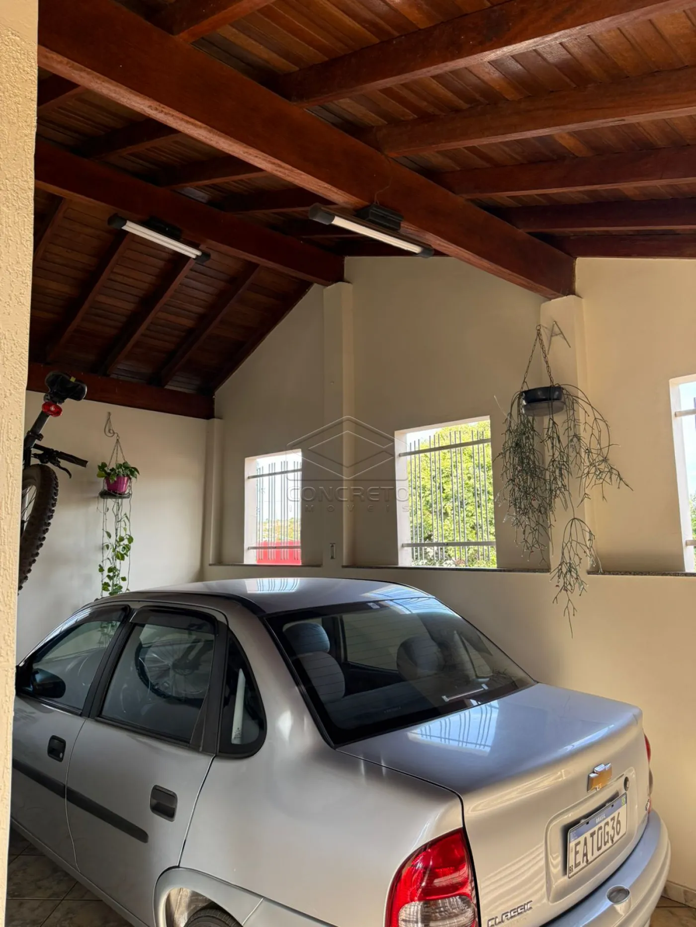 Comprar Casa / Resid&ecirc;ncia em Len&ccedil;&oacute;is Paulista R$ 550.000,00 - Foto 1