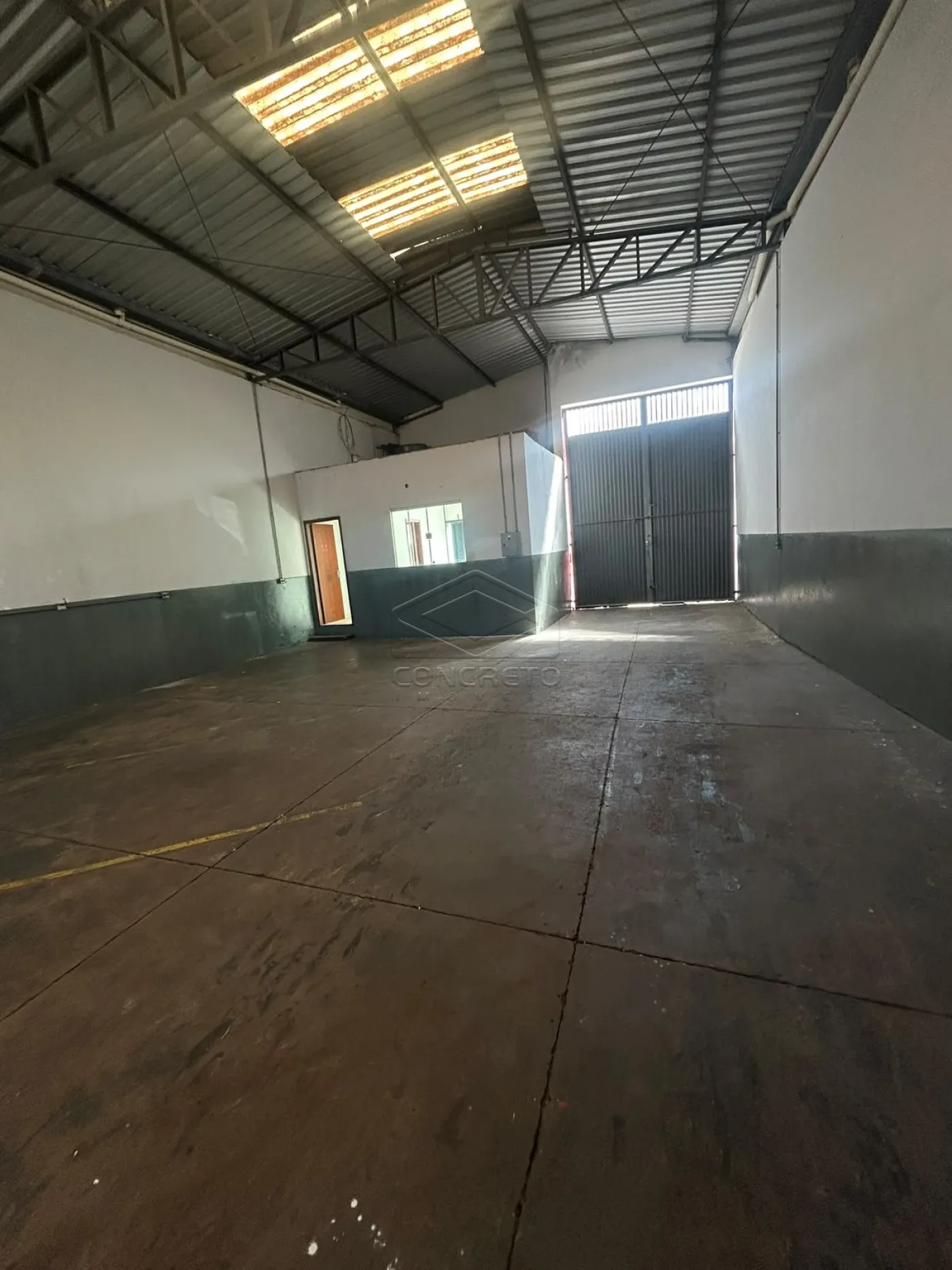 Alugar Comercial / Barrac&atilde;o em Len&ccedil;&oacute;is Paulista R$ 3.500,00 - Foto 5