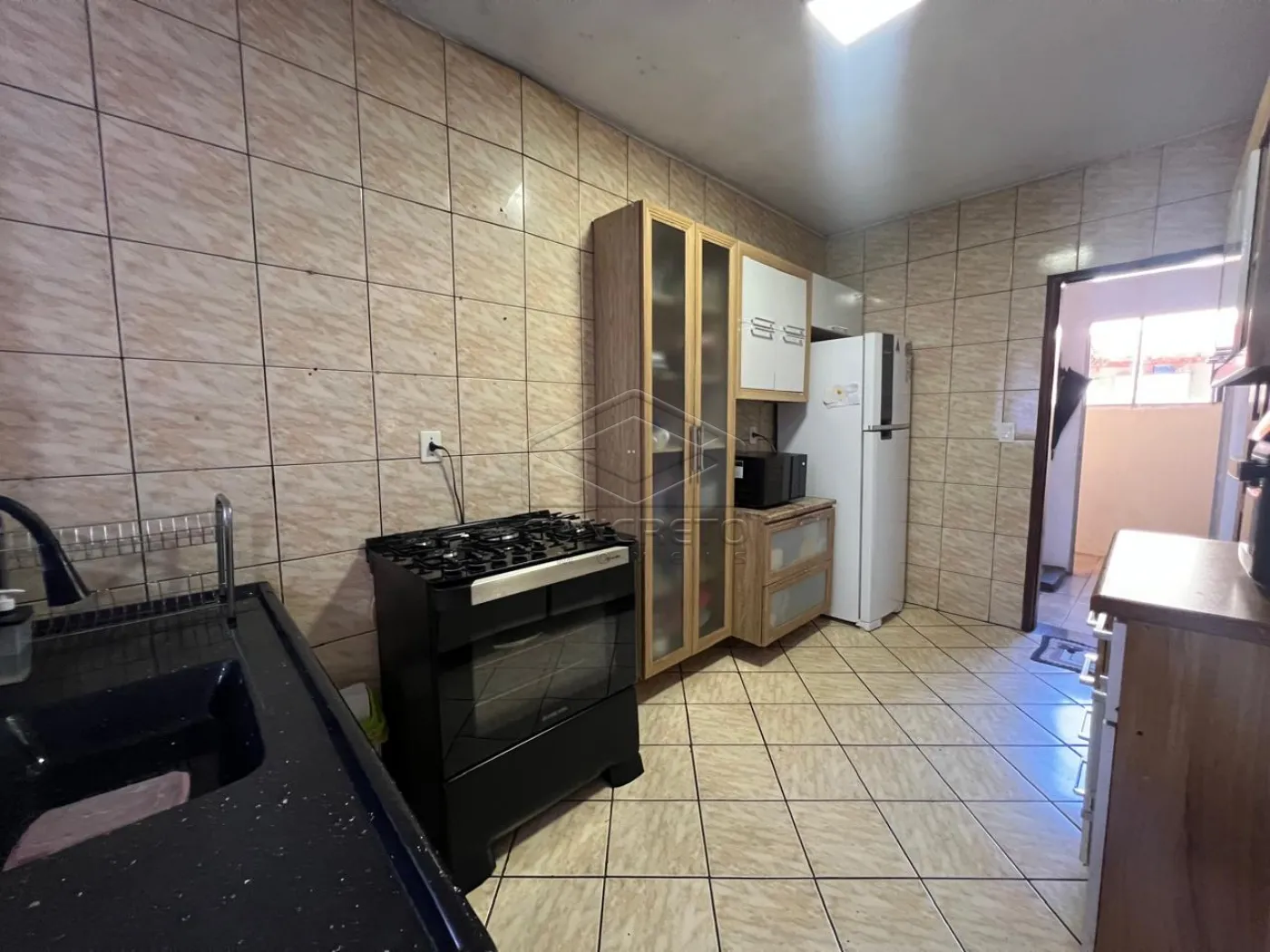 Comprar Casa / Padr&atilde;o em Len&ccedil;&oacute;is Paulista R$ 530.000,00 - Foto 5
