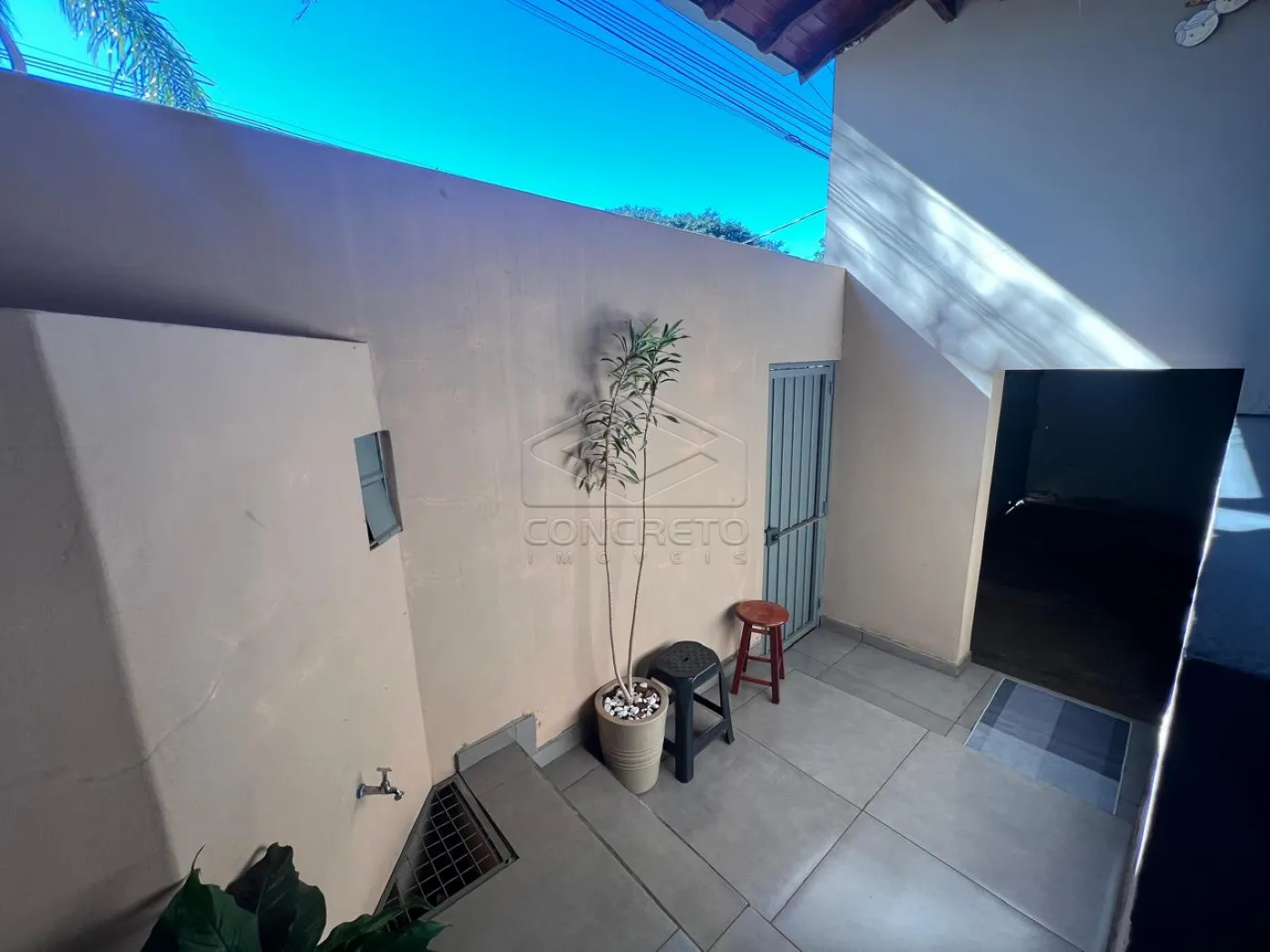 Comprar Casa / Padr&atilde;o em Len&ccedil;&oacute;is Paulista R$ 530.000,00 - Foto 19