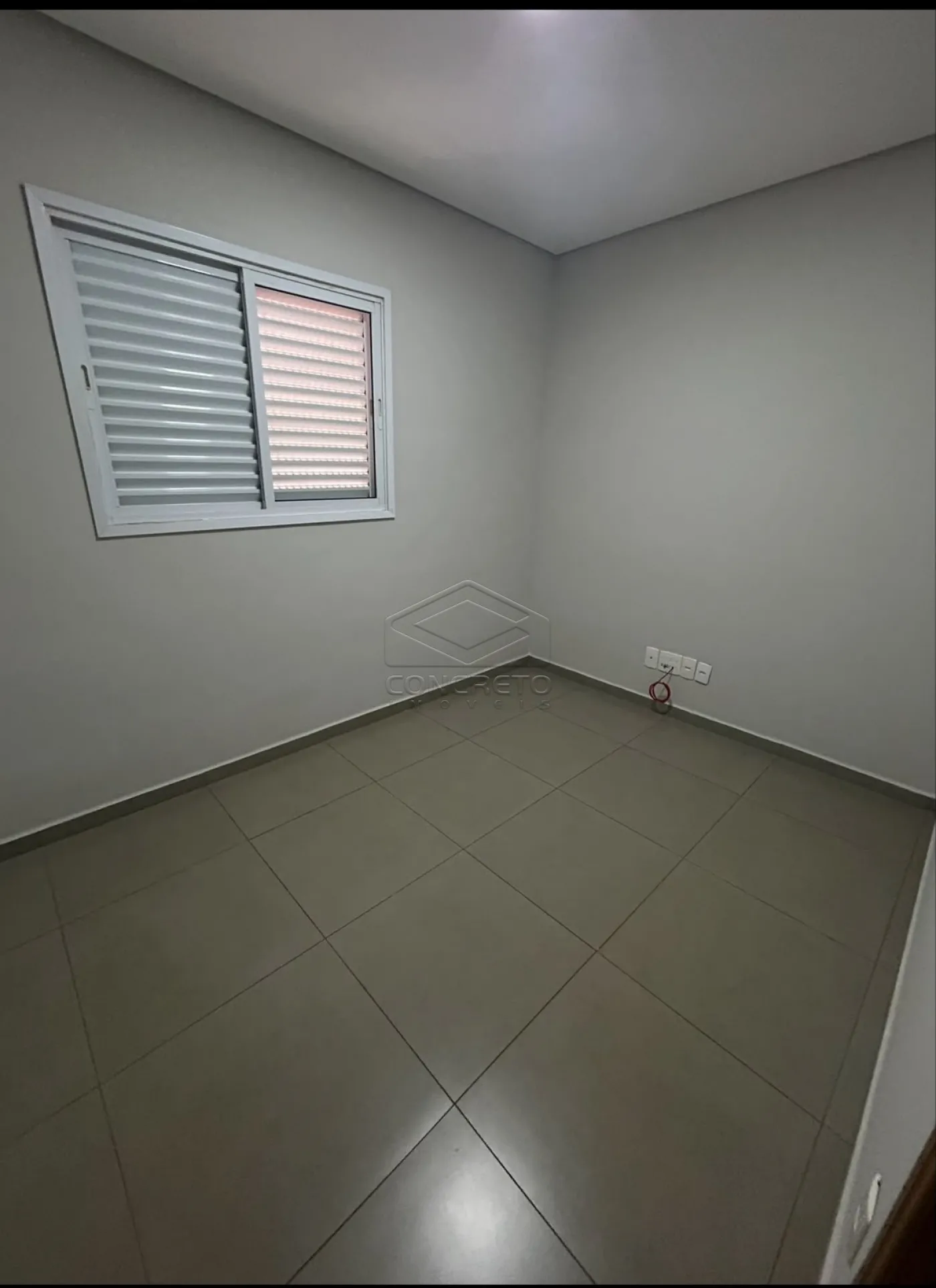 Alugar Apartamento / Mobiliado em Len&ccedil;&oacute;is Paulista R$ 2.800,00 - Foto 7