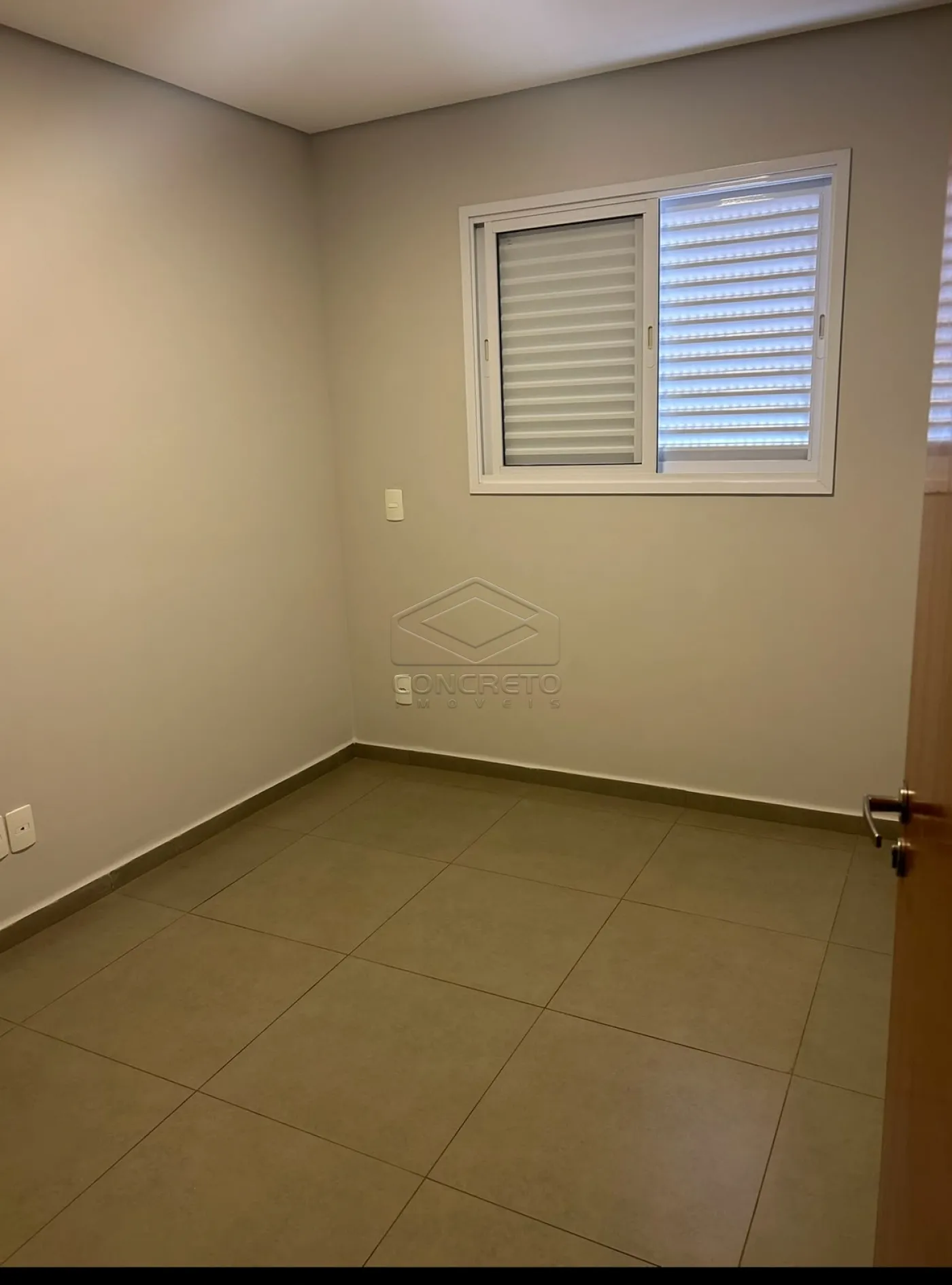 Alugar Apartamento / Mobiliado em Len&ccedil;&oacute;is Paulista R$ 2.800,00 - Foto 12