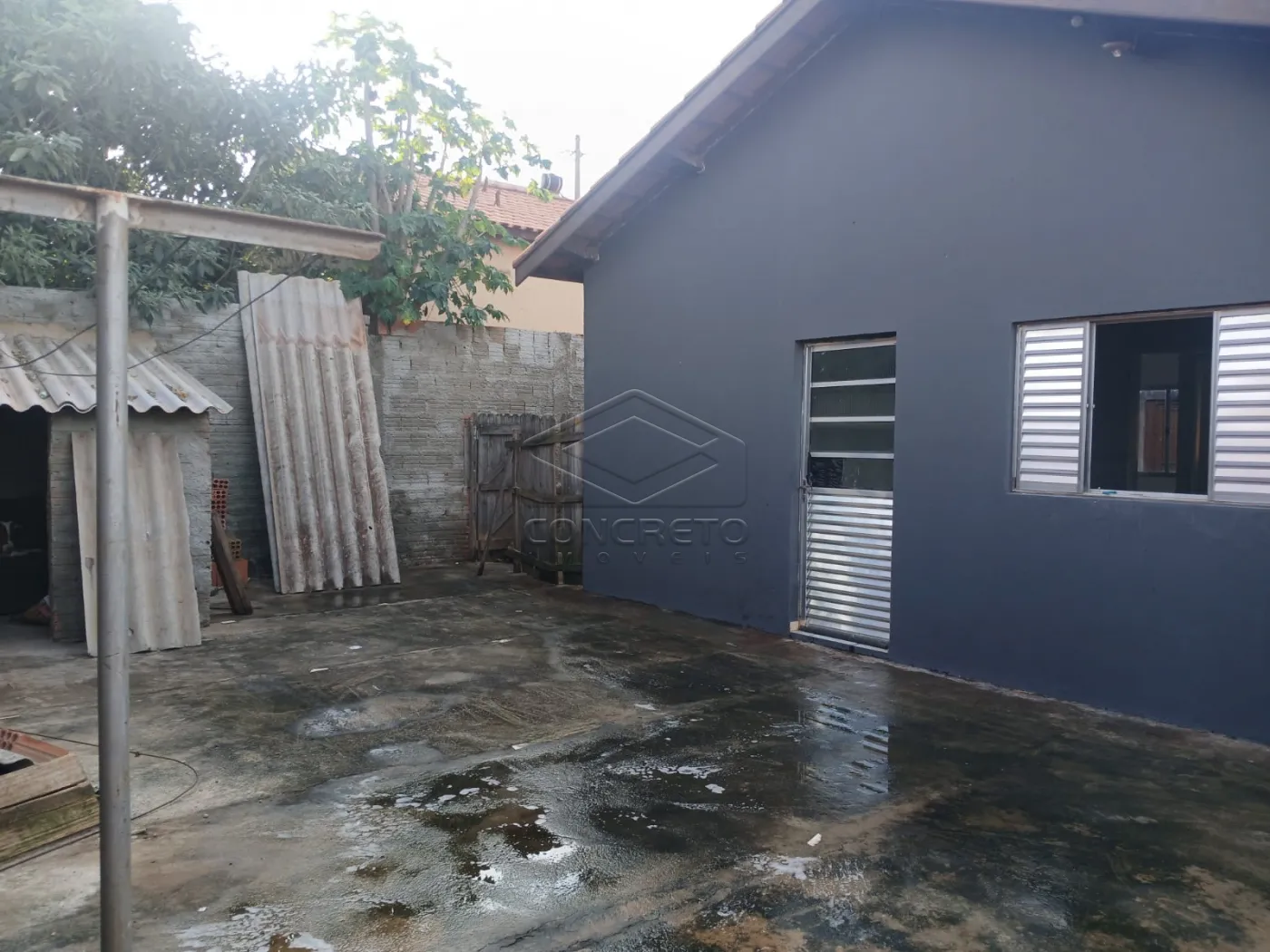 Comprar Casa / Padr&atilde;o em Len&ccedil;&oacute;is Paulista R$ 230.000,00 - Foto 4