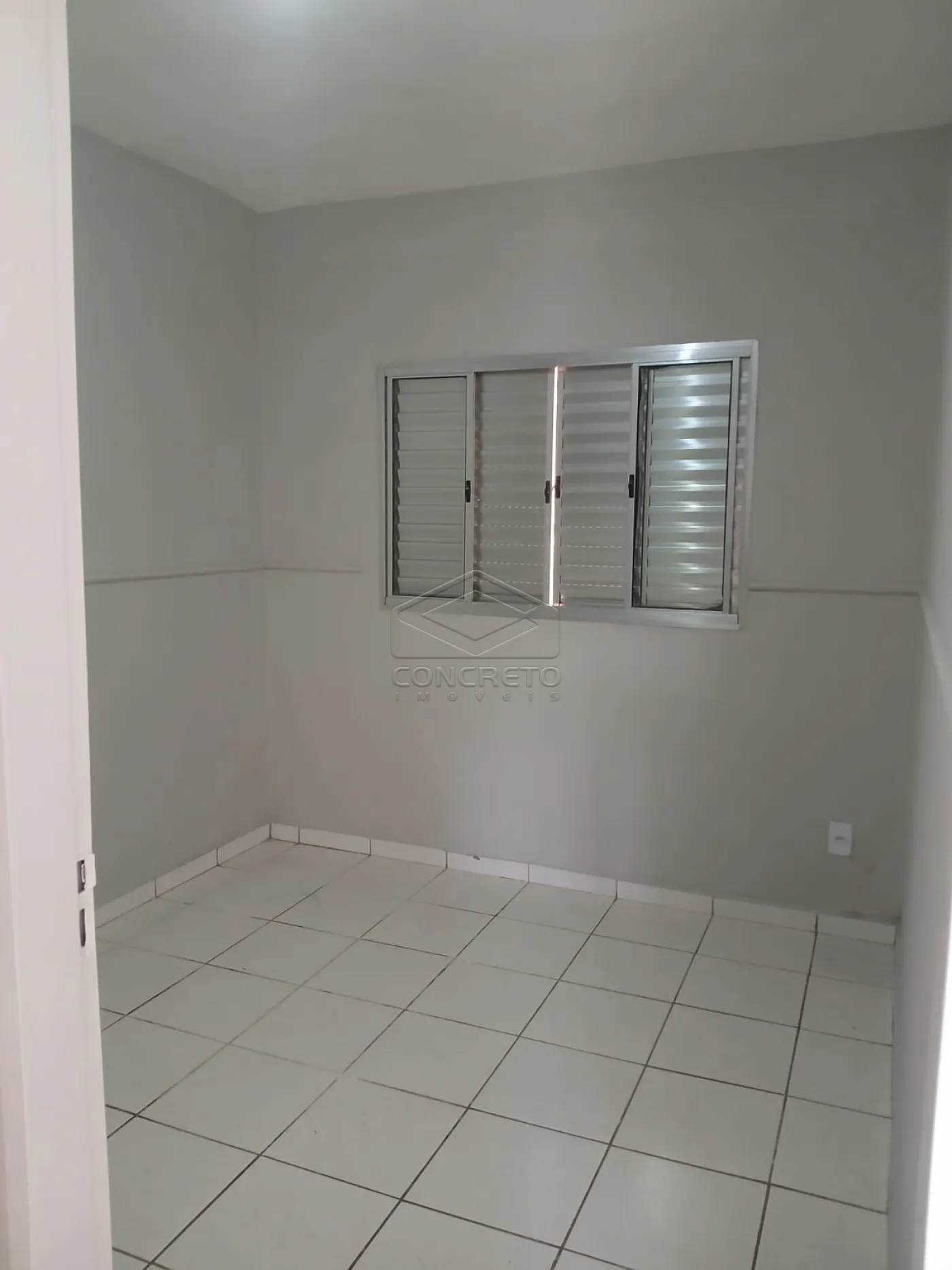 Comprar Casa / Padr&atilde;o em Len&ccedil;&oacute;is Paulista R$ 230.000,00 - Foto 13