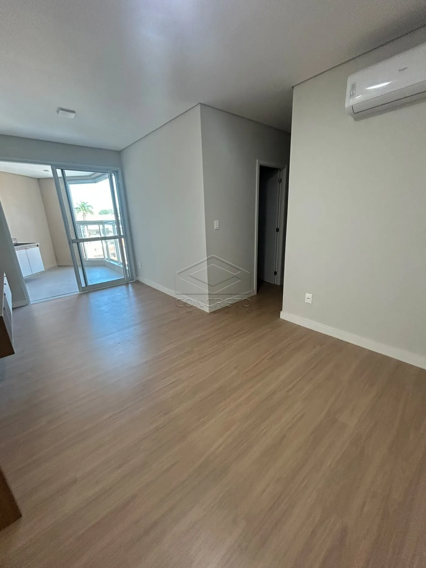 Alugar Apartamento / Padr&atilde;o em Len&ccedil;&oacute;is Paulista R$ 3.600,00 - Foto 4