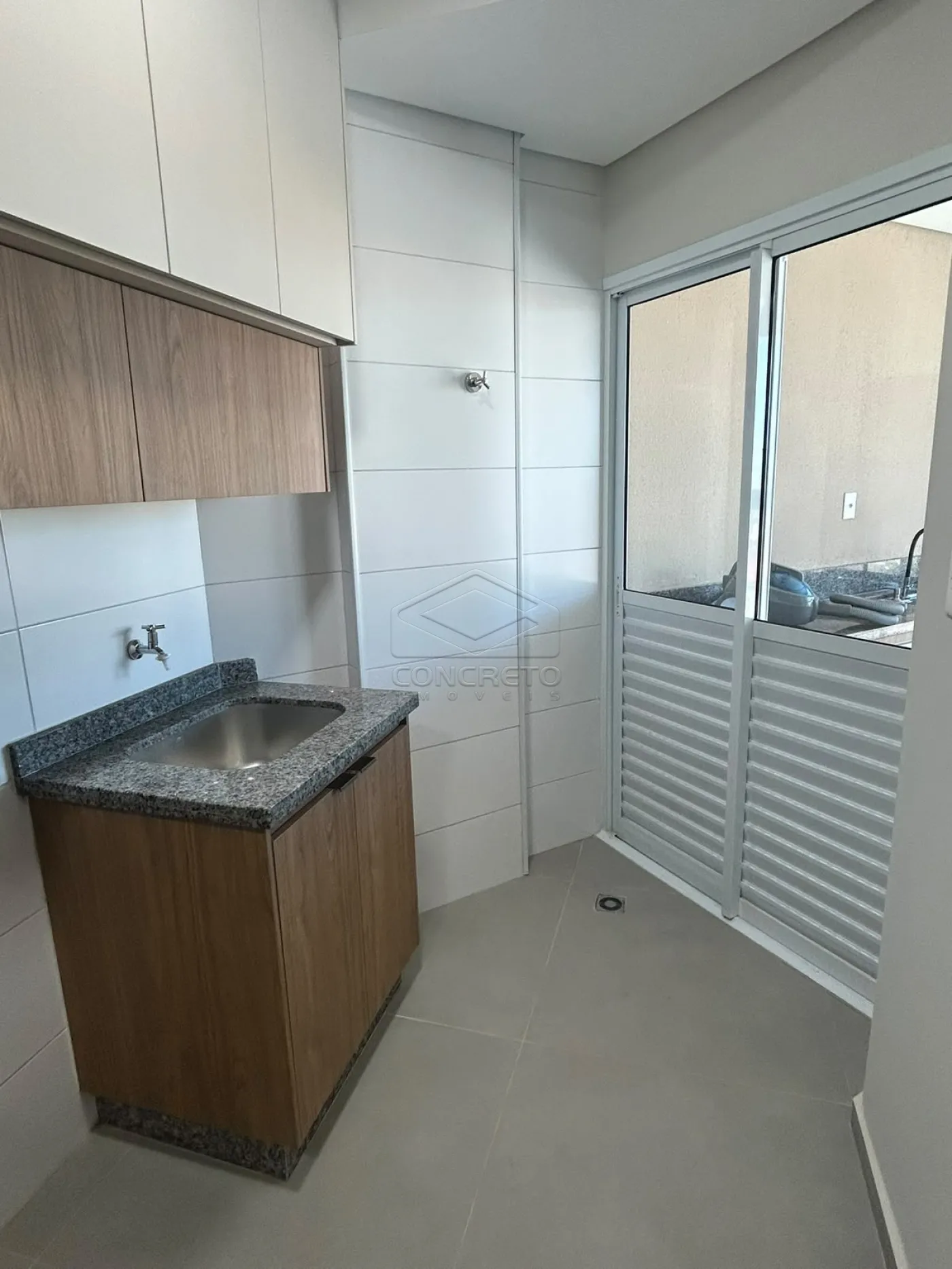 Alugar Apartamento / Padr&atilde;o em Len&ccedil;&oacute;is Paulista R$ 3.600,00 - Foto 10