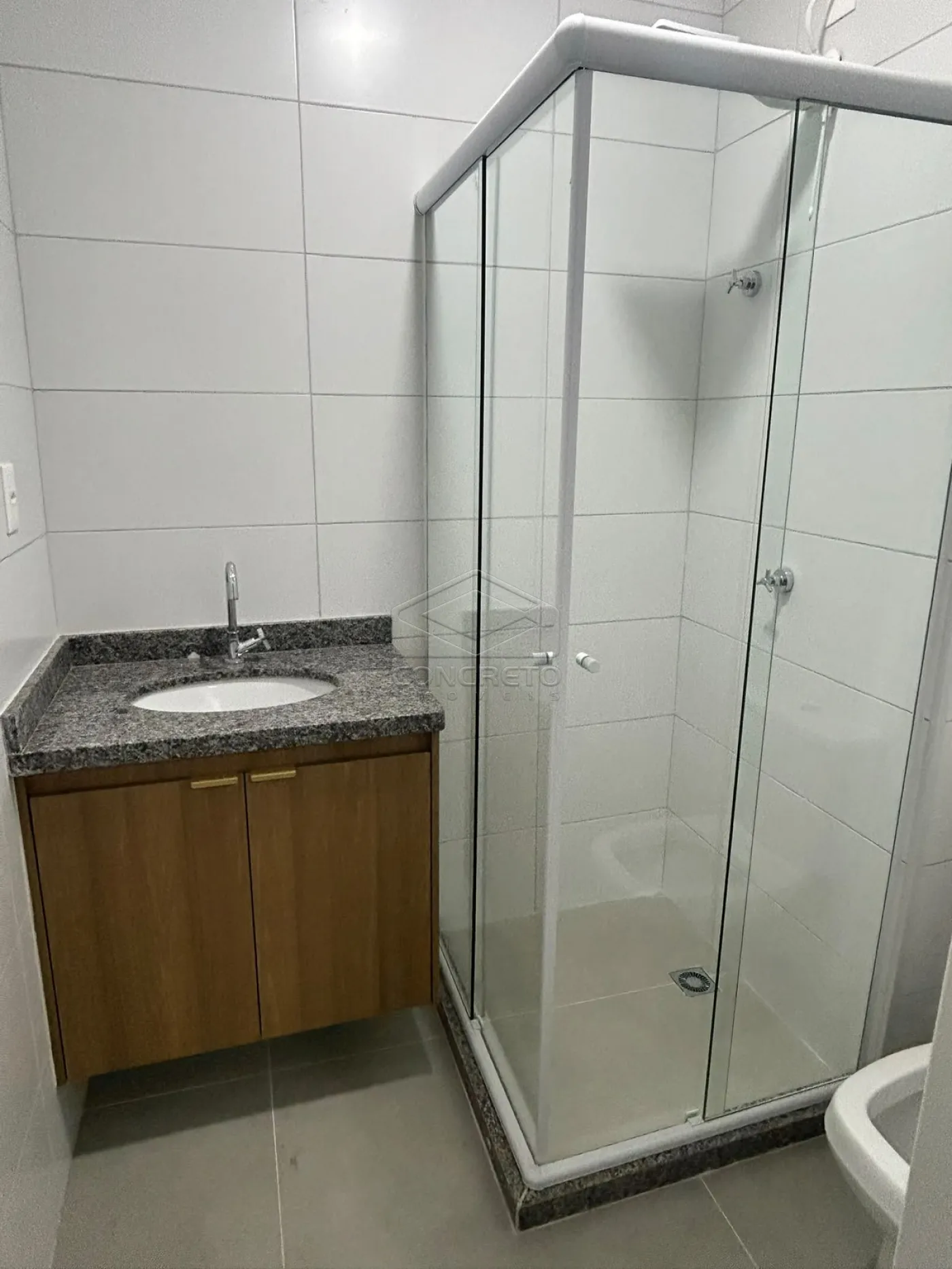 Alugar Apartamento / Padr&atilde;o em Len&ccedil;&oacute;is Paulista R$ 3.600,00 - Foto 11