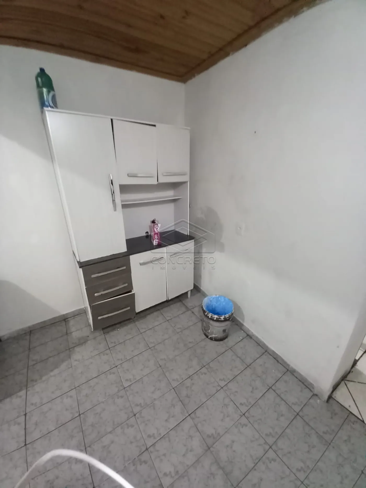 Comprar Casa / Resid&ecirc;ncia em Len&ccedil;&oacute;is Paulista R$ 300.000,00 - Foto 17