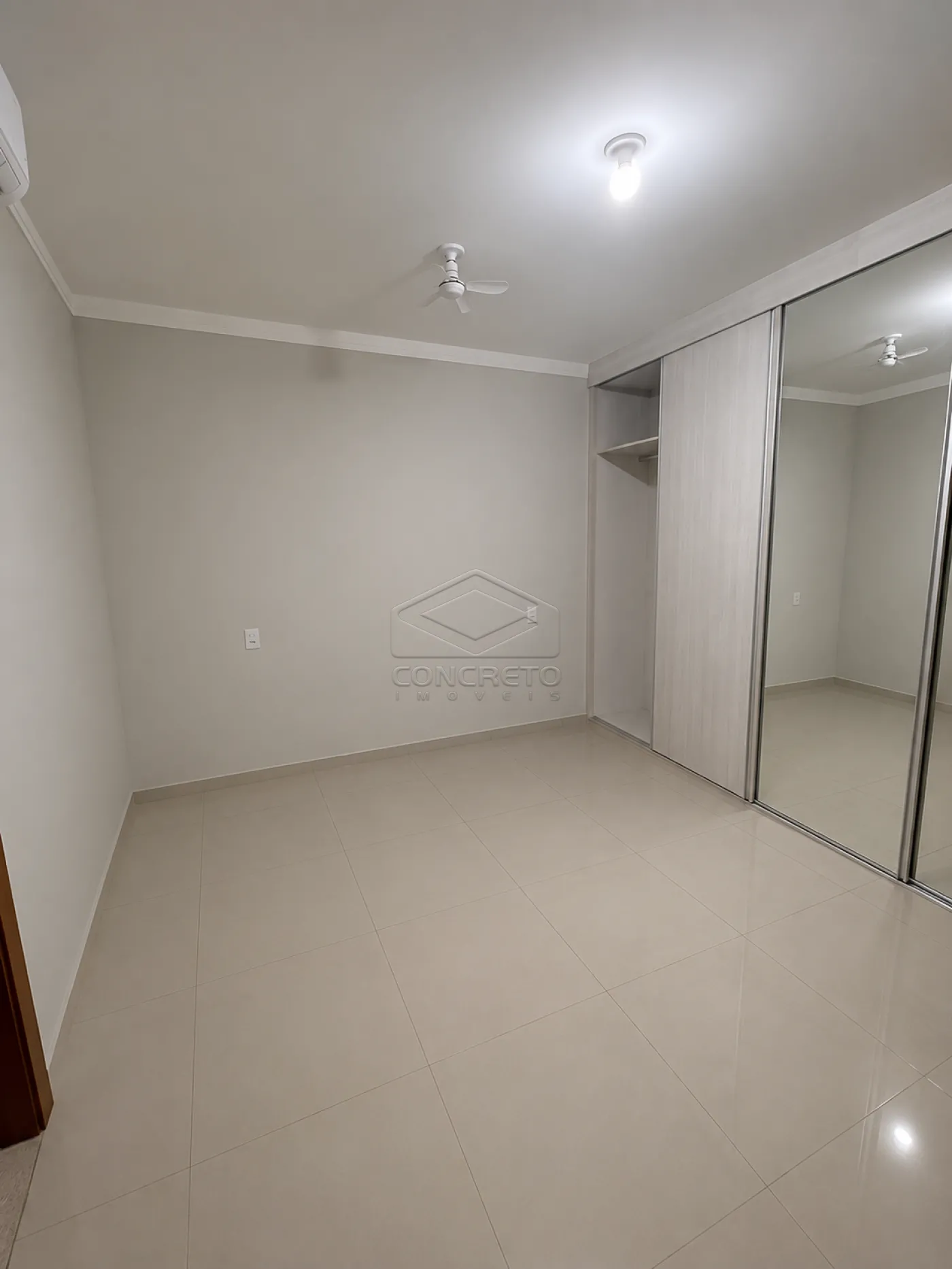 Alugar Casa / Padr&atilde;o em Len&ccedil;&oacute;is Paulista R$ 3.700,00 - Foto 1