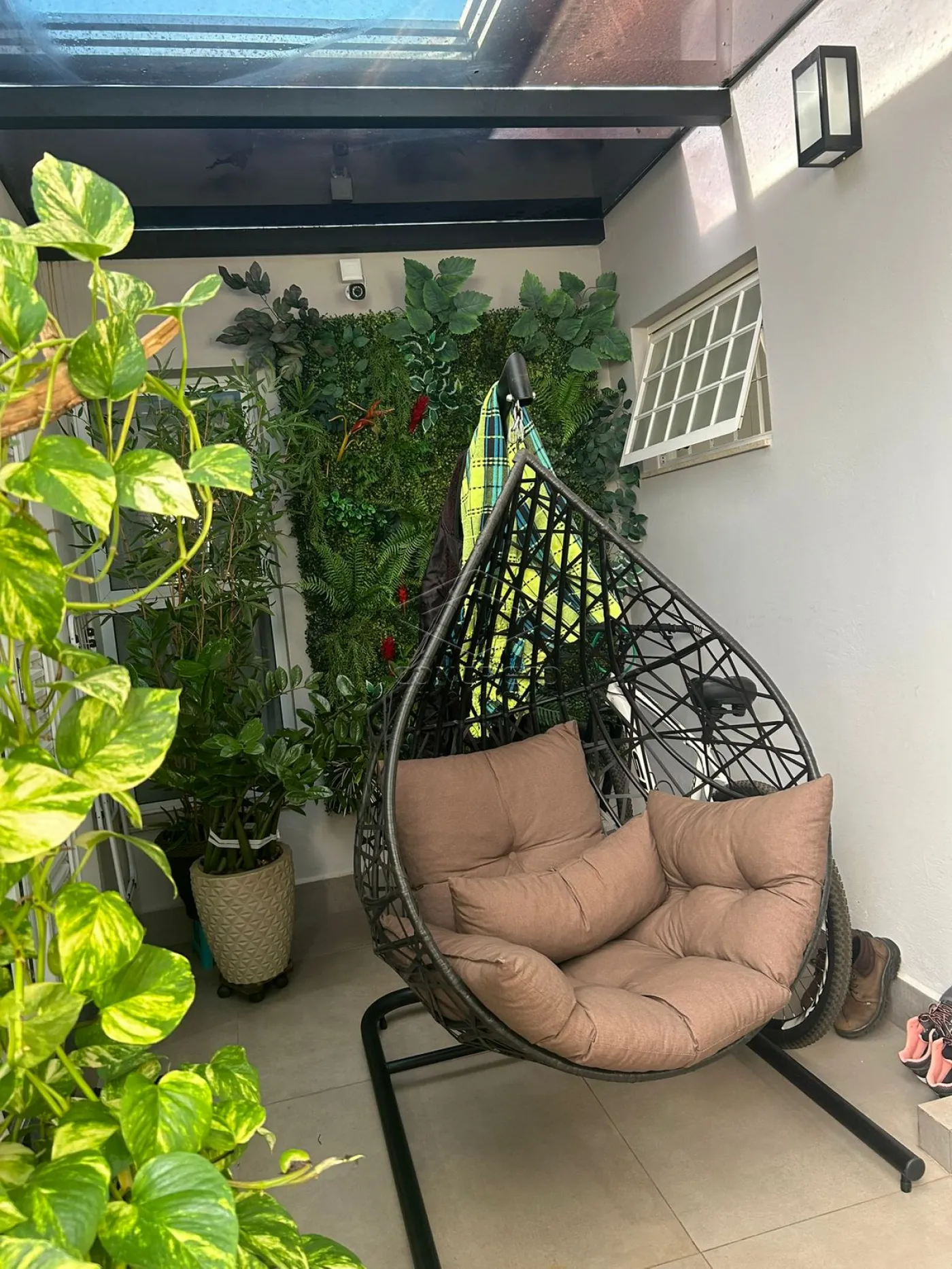 Alugar Casa / Padr&atilde;o em Len&ccedil;&oacute;is Paulista R$ 3.700,00 - Foto 6