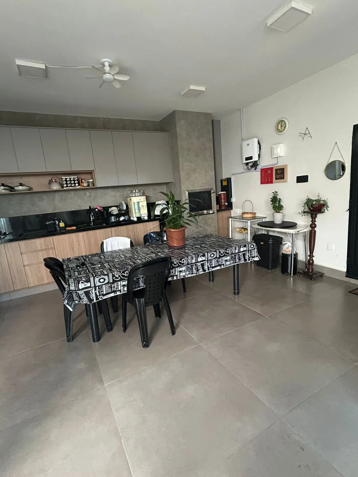 Alugar Casa / Padr&atilde;o em Len&ccedil;&oacute;is Paulista R$ 3.700,00 - Foto 7