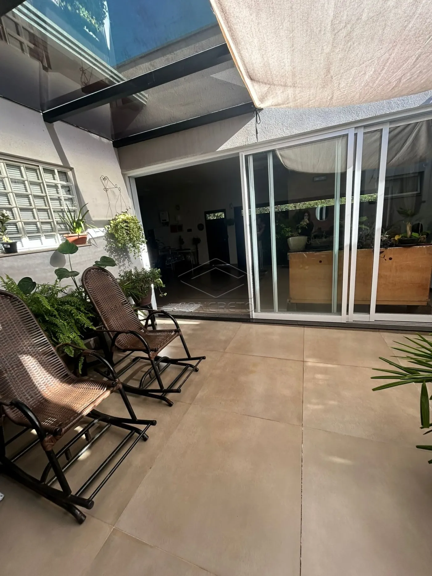 Alugar Casa / Padr&atilde;o em Len&ccedil;&oacute;is Paulista R$ 3.700,00 - Foto 8