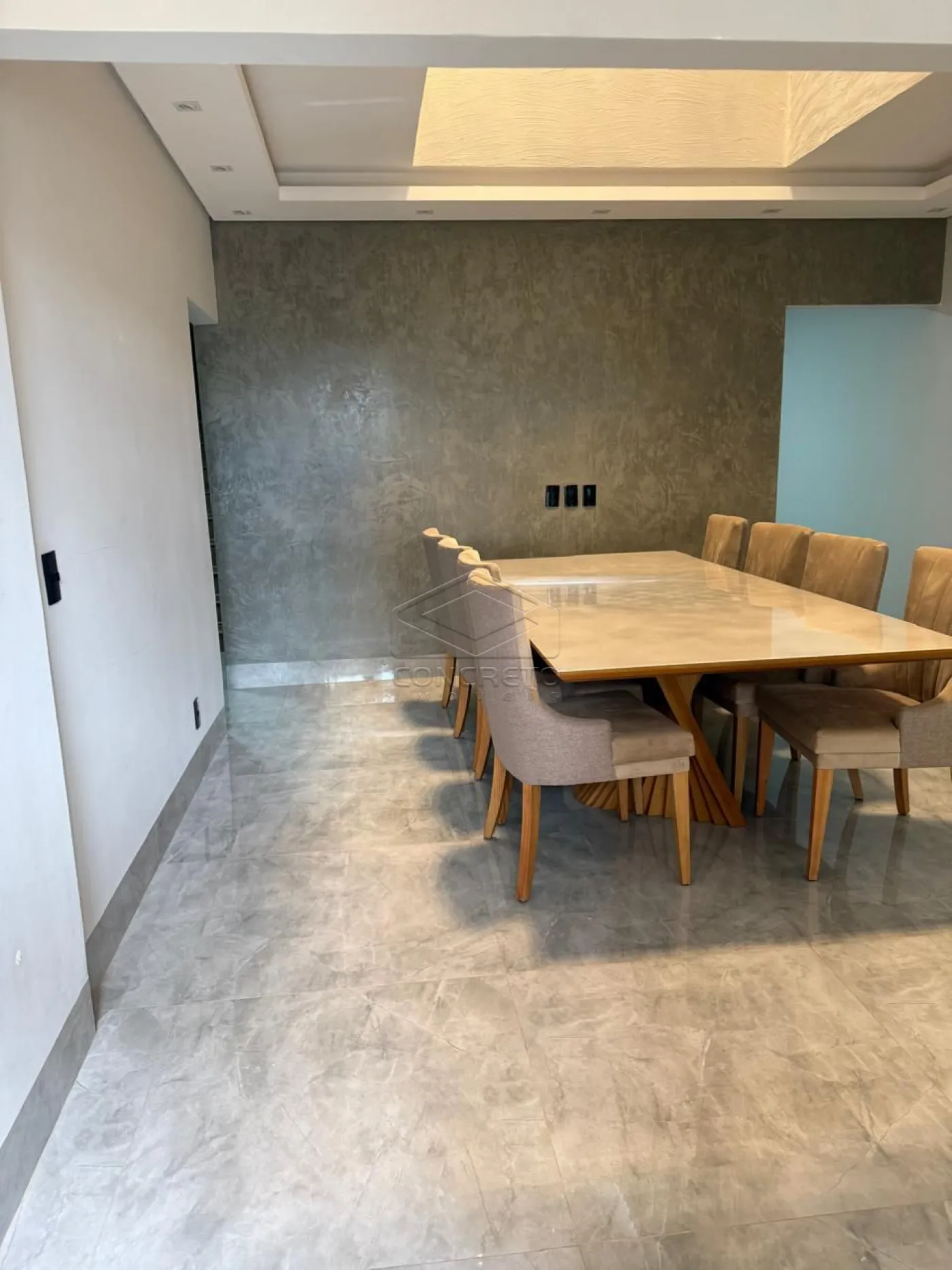 Comprar Casa / Padr&atilde;o em Len&ccedil;&oacute;is Paulista R$ 990.000,00 - Foto 2