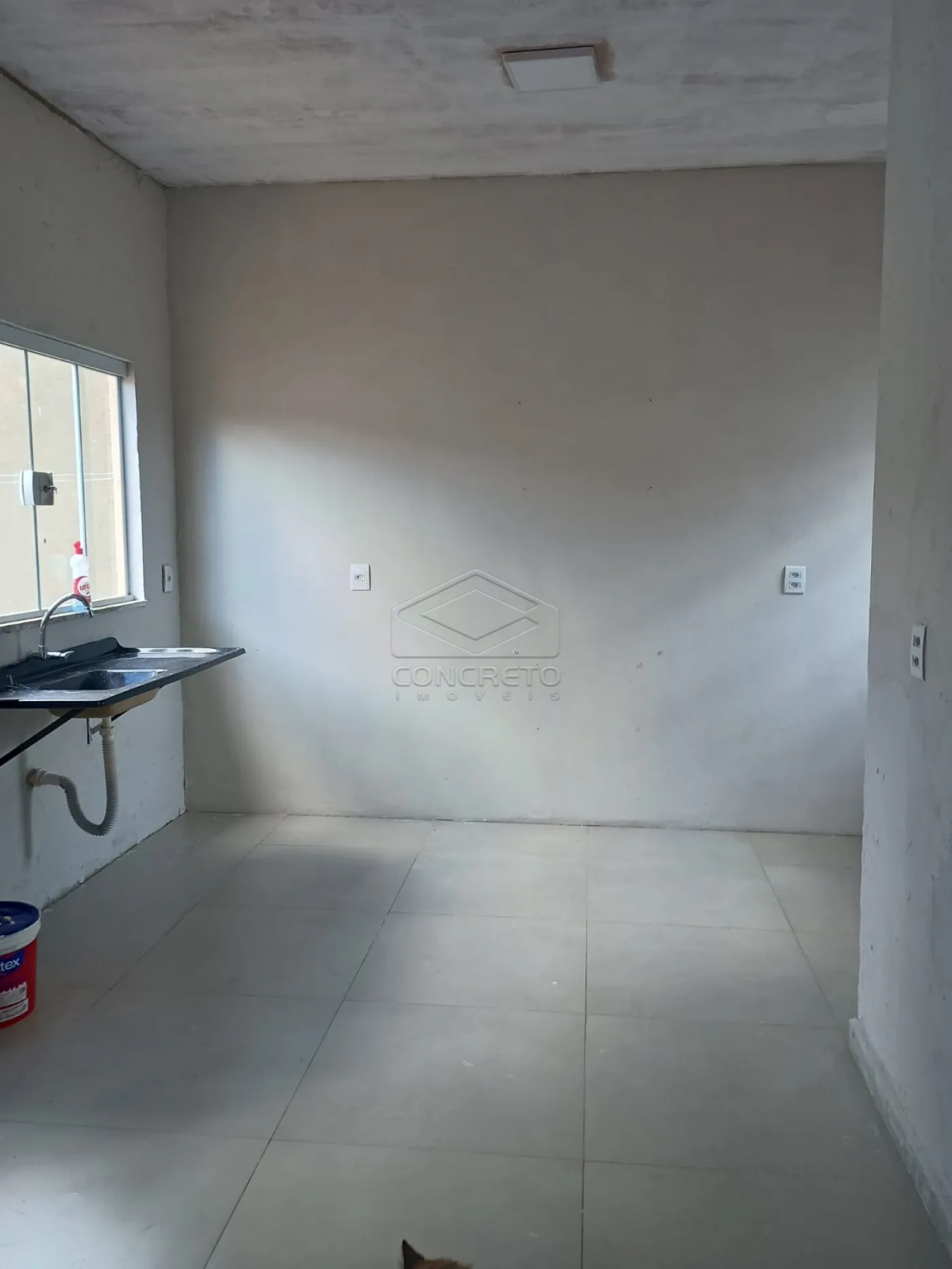 Comprar Casa / Padr&atilde;o em Len&ccedil;&oacute;is Paulista R$ 280.000,00 - Foto 4