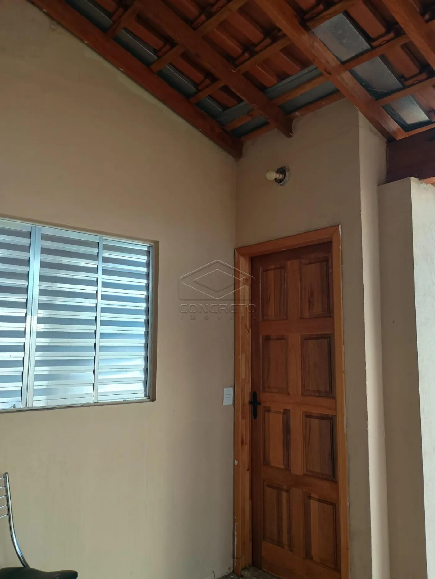 Comprar Casa / Padr&atilde;o em Len&ccedil;&oacute;is Paulista R$ 280.000,00 - Foto 5
