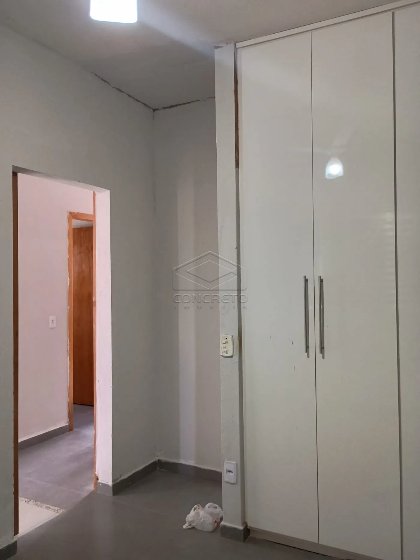 Comprar Casa / Padr&atilde;o em Len&ccedil;&oacute;is Paulista R$ 280.000,00 - Foto 8