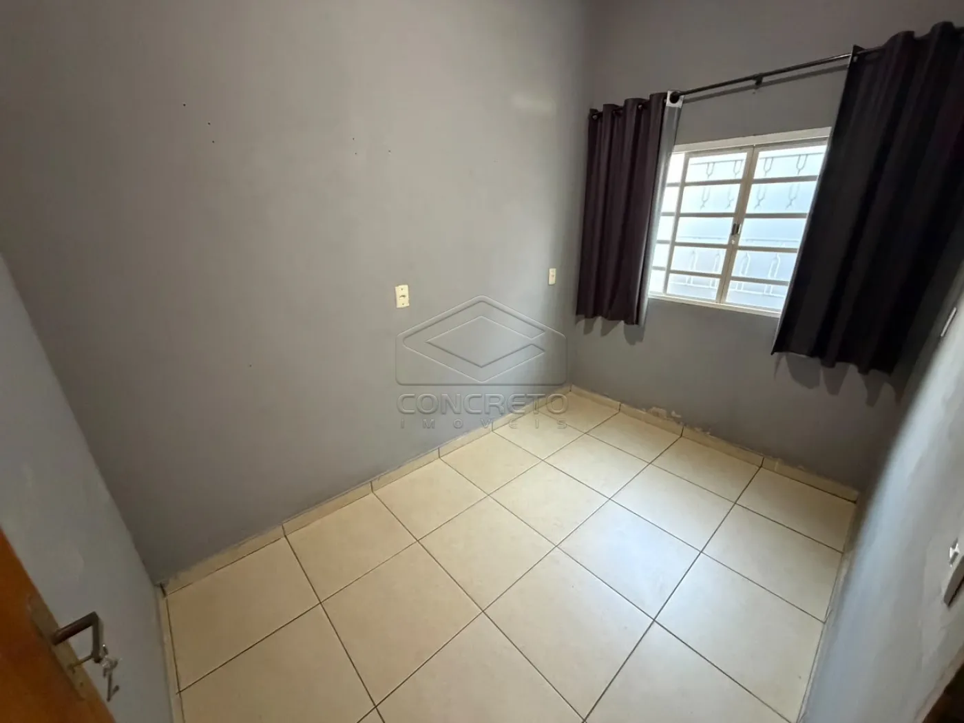 Comprar Casa / Padr&atilde;o em Len&ccedil;&oacute;is Paulista R$ 490.000,00 - Foto 11