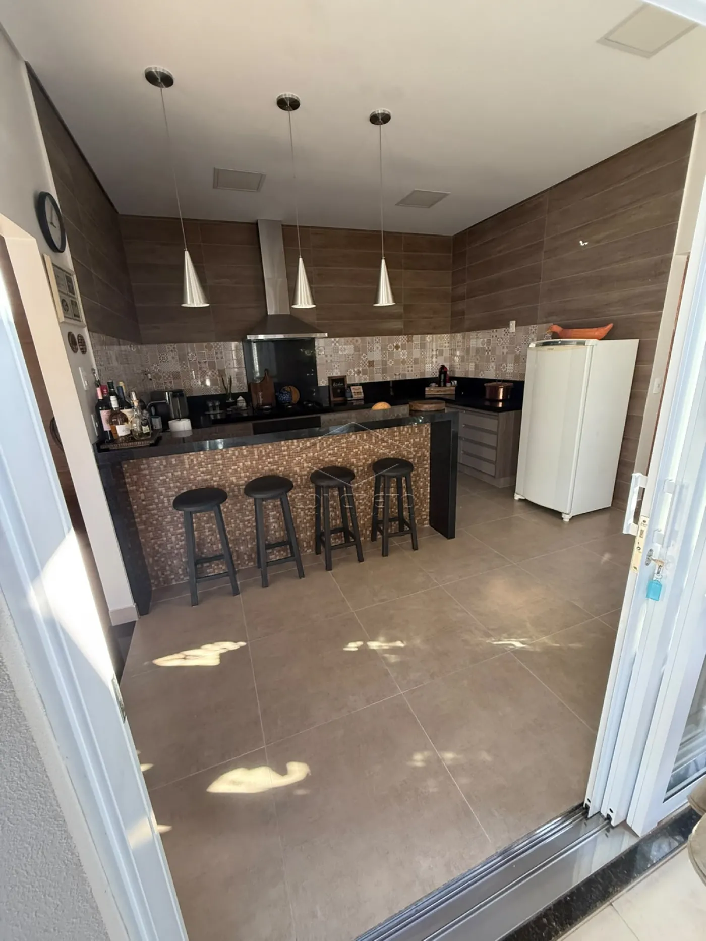 Comprar Casa / Resid&ecirc;ncia em Len&ccedil;&oacute;is Paulista R$ 890.000,00 - Foto 14