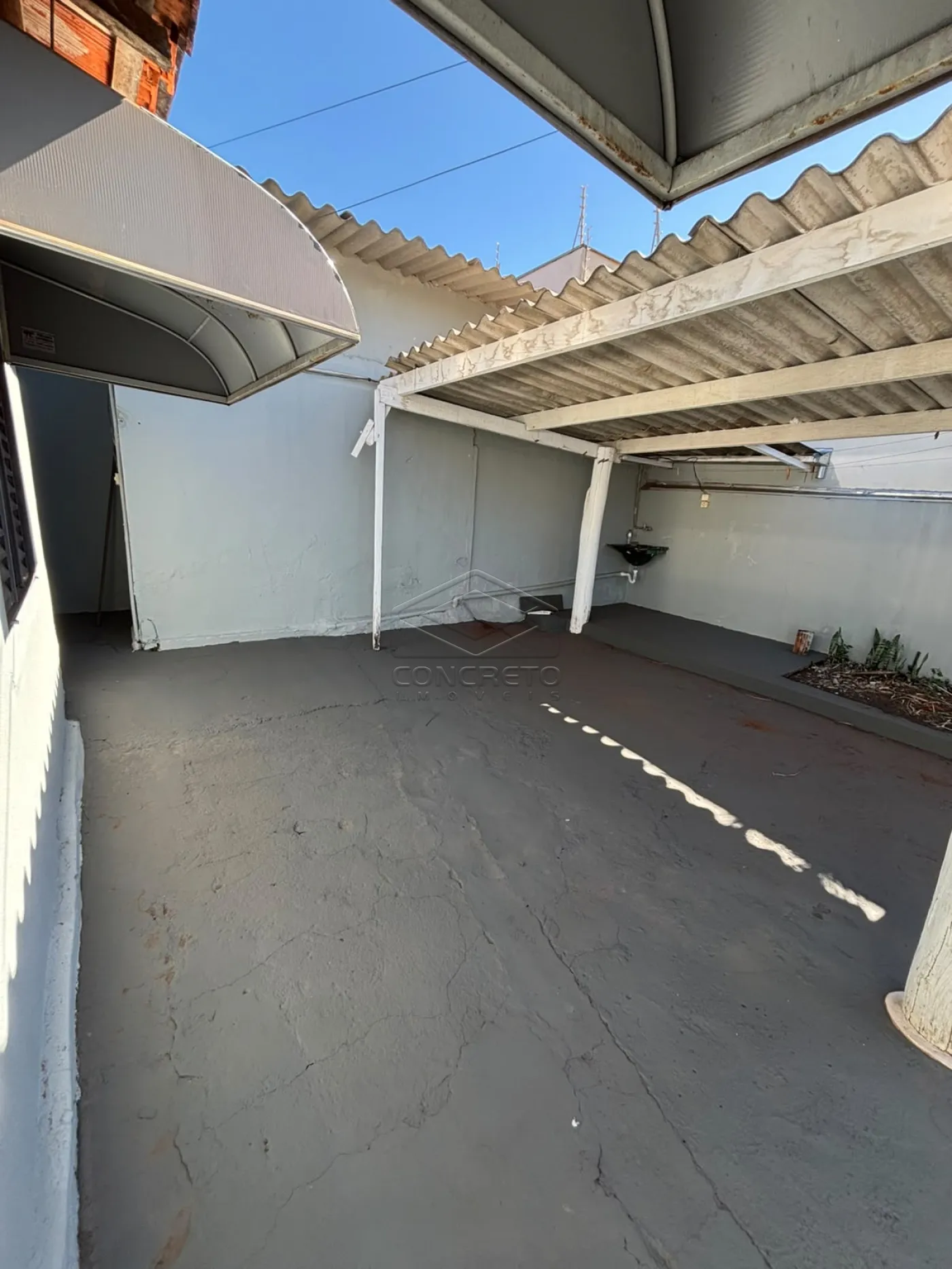 Alugar Apartamento / Kitnet em Len&ccedil;&oacute;is Paulista R$ 1.000,00 - Foto 4