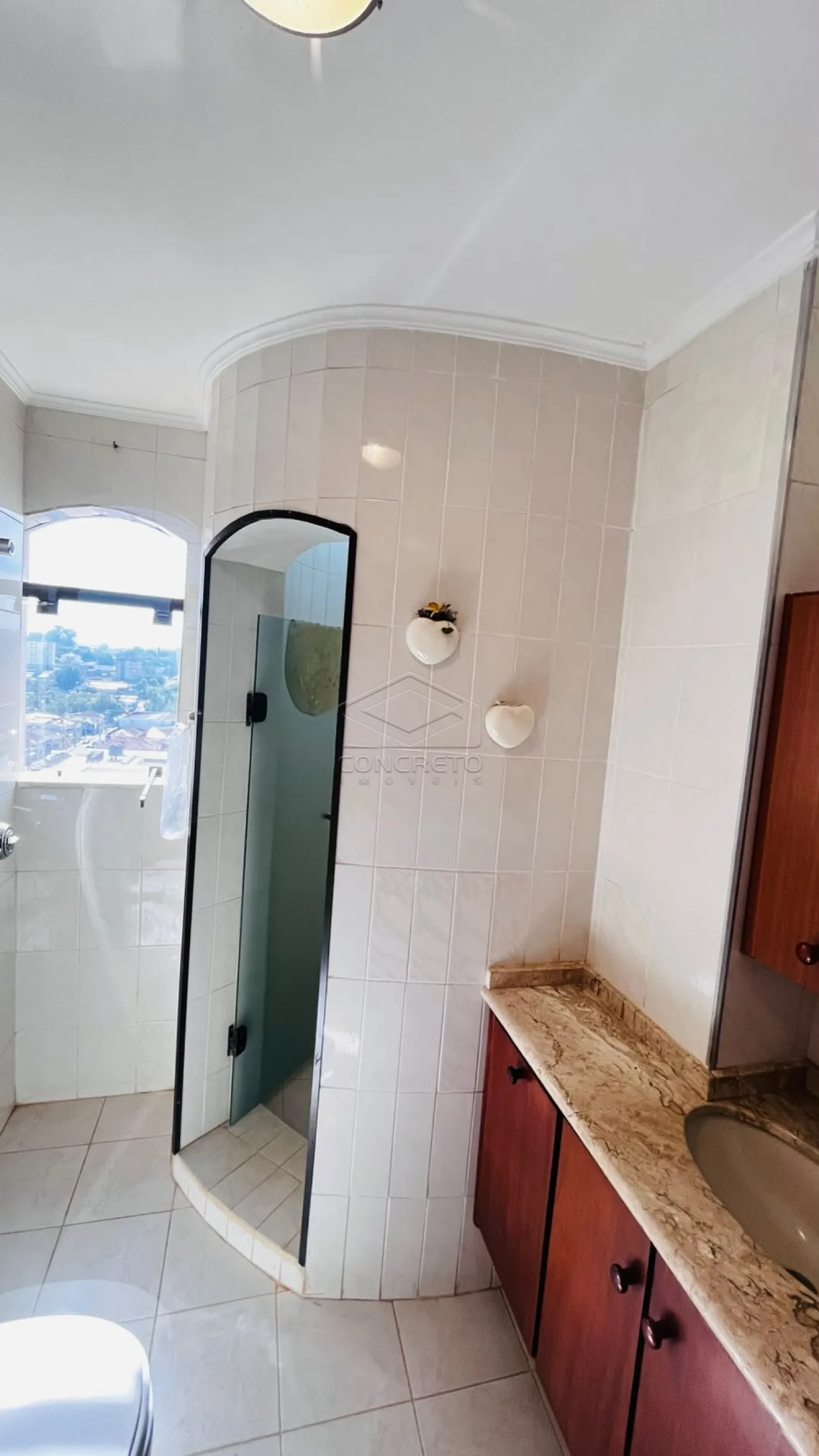 Comprar Apartamento / Padr&atilde;o em Len&ccedil;&oacute;is Paulista R$ 650.000,00 - Foto 3