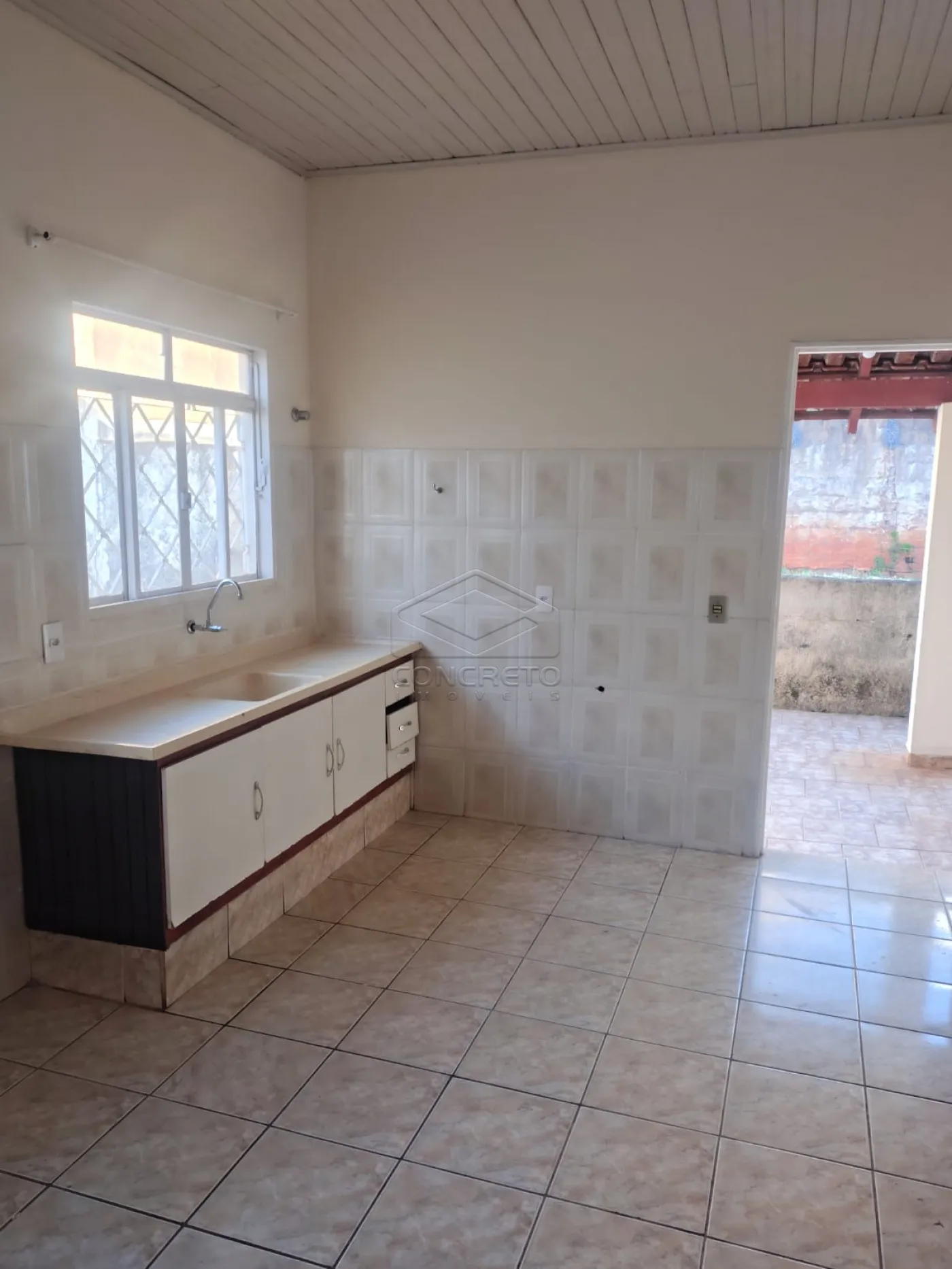 Alugar Casa / Padr&atilde;o em Len&ccedil;&oacute;is Paulista R$ 1.450,00 - Foto 6