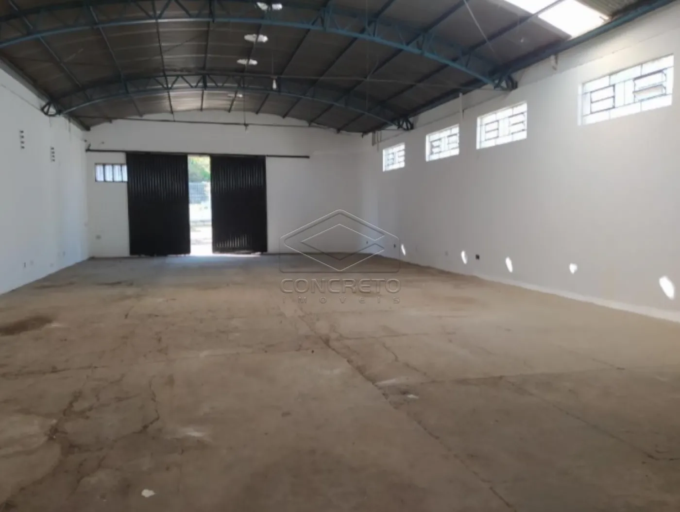 Alugar Comercial / Galp&atilde;o em Bauru R$ 4.300,00 - Foto 4